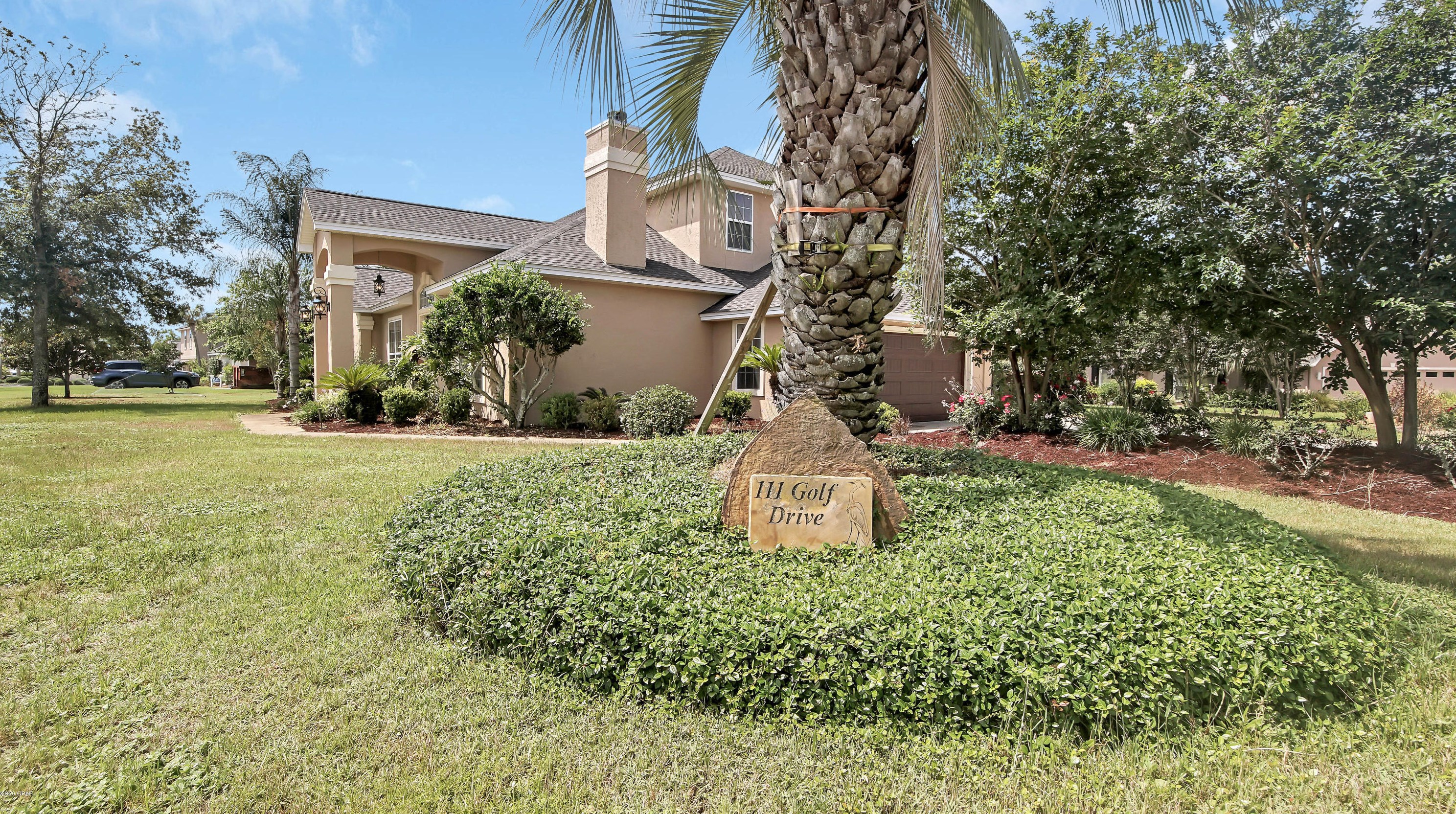 111 Golf Dr, Panama City, FL 32408-7254