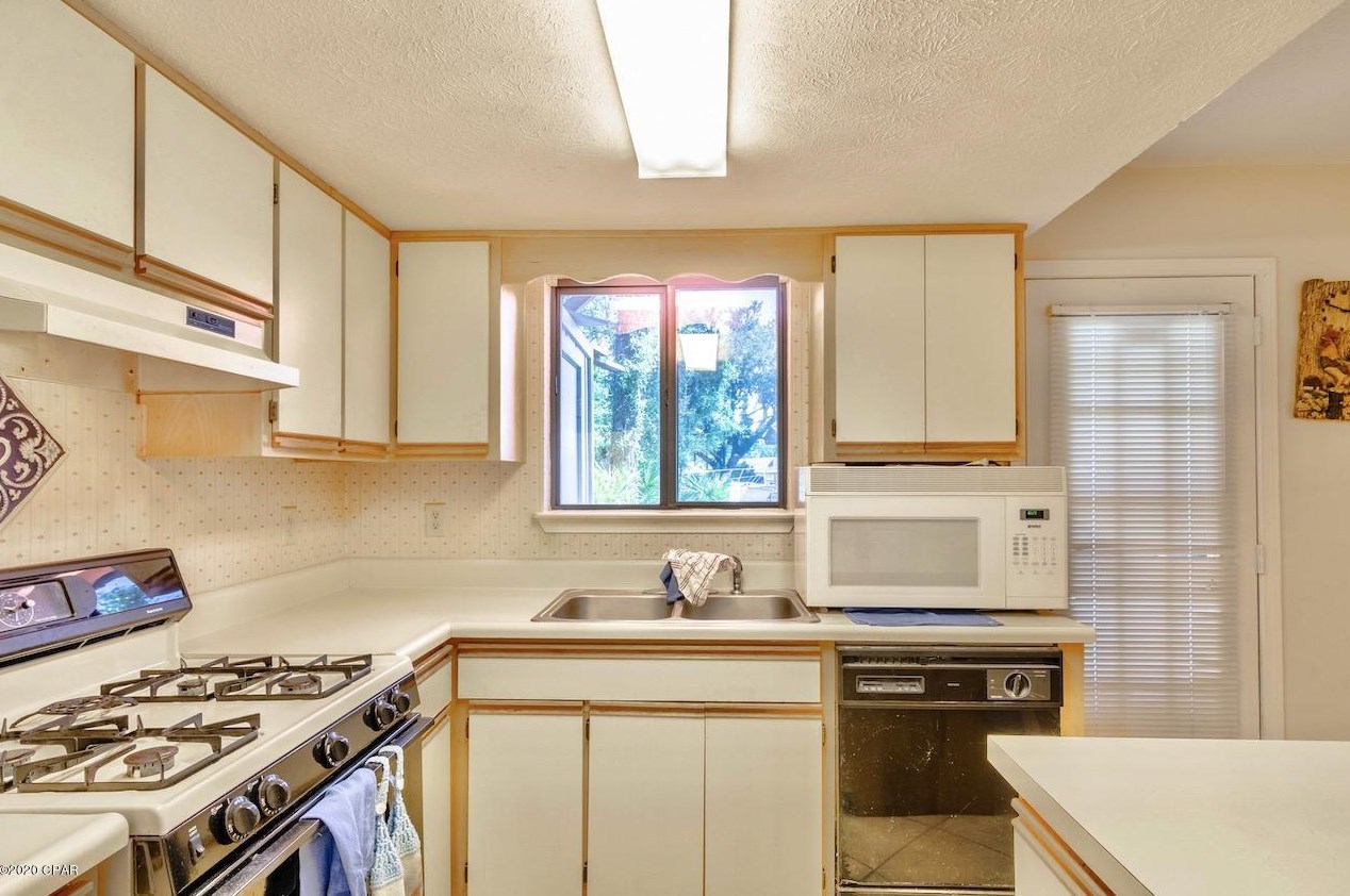 6534 Harbour Blvd, Panama City FL  32407-5558 exterior