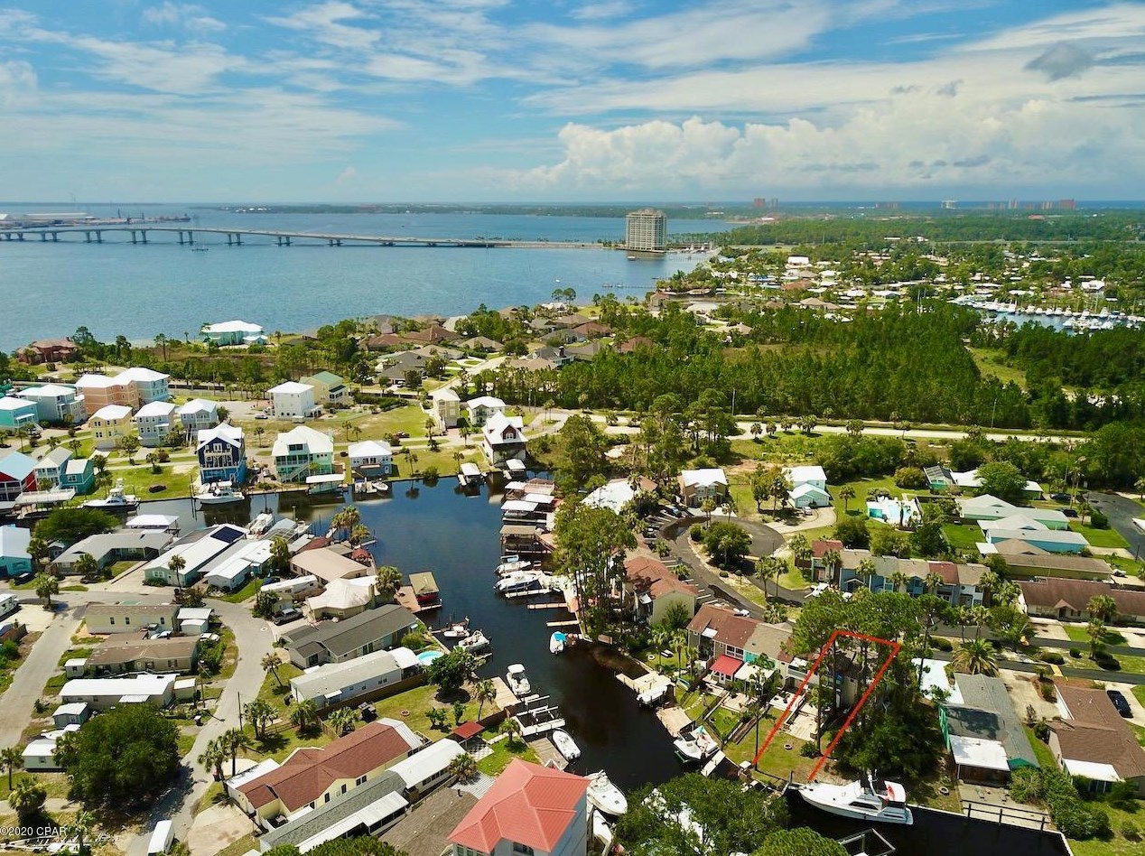 6534 Harbour Blvd, Panama City FL  32407-5558 exterior