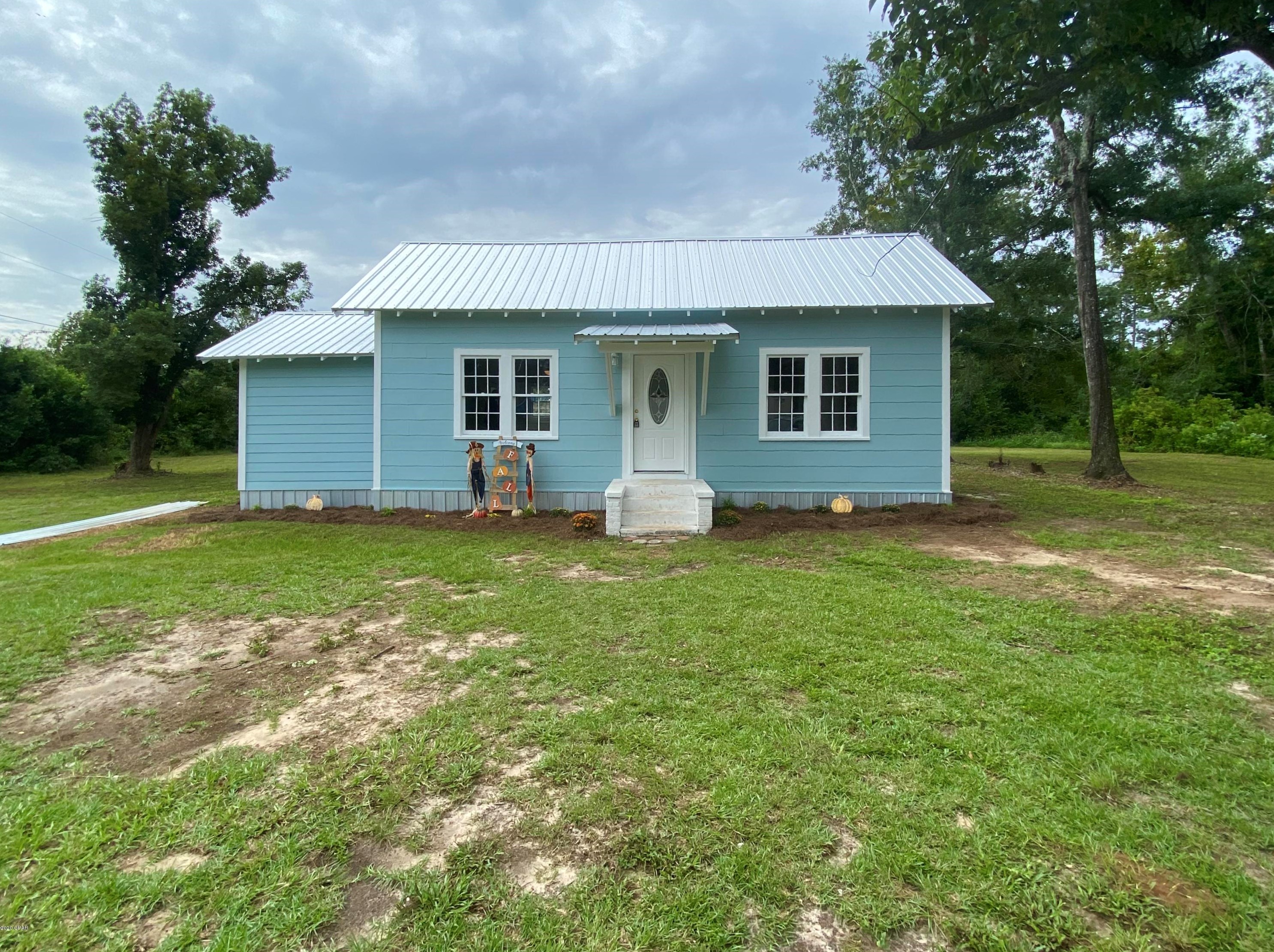 8051 Eugenia St, Sneads, FL 32460
