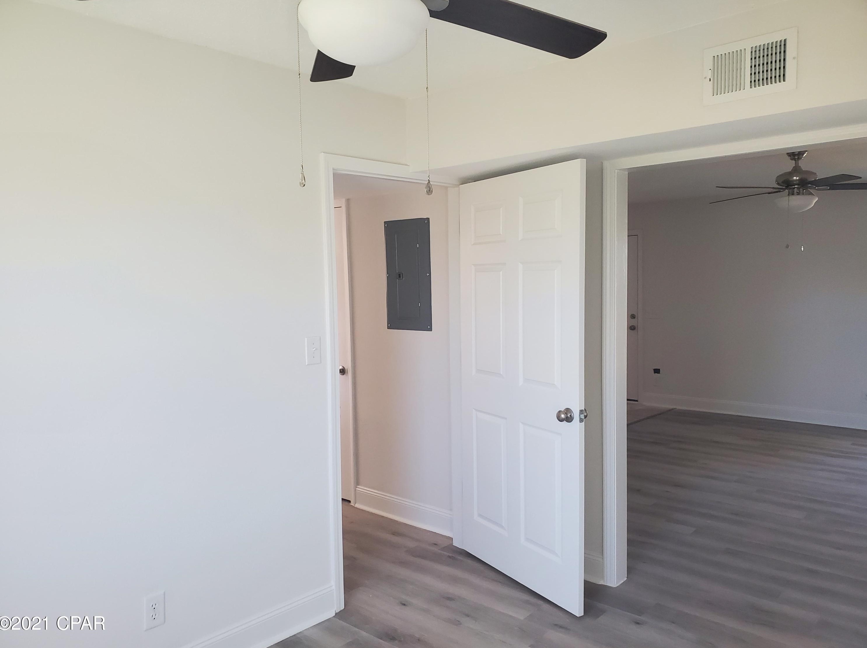 2813 22nd St, Panama City FL  32405-2323 exterior