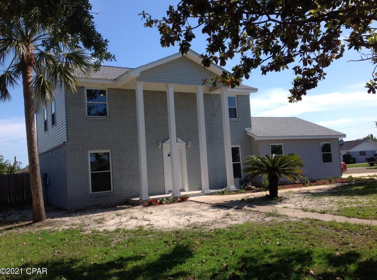 2813 22nd St, Panama City FL  32405-2323 exterior