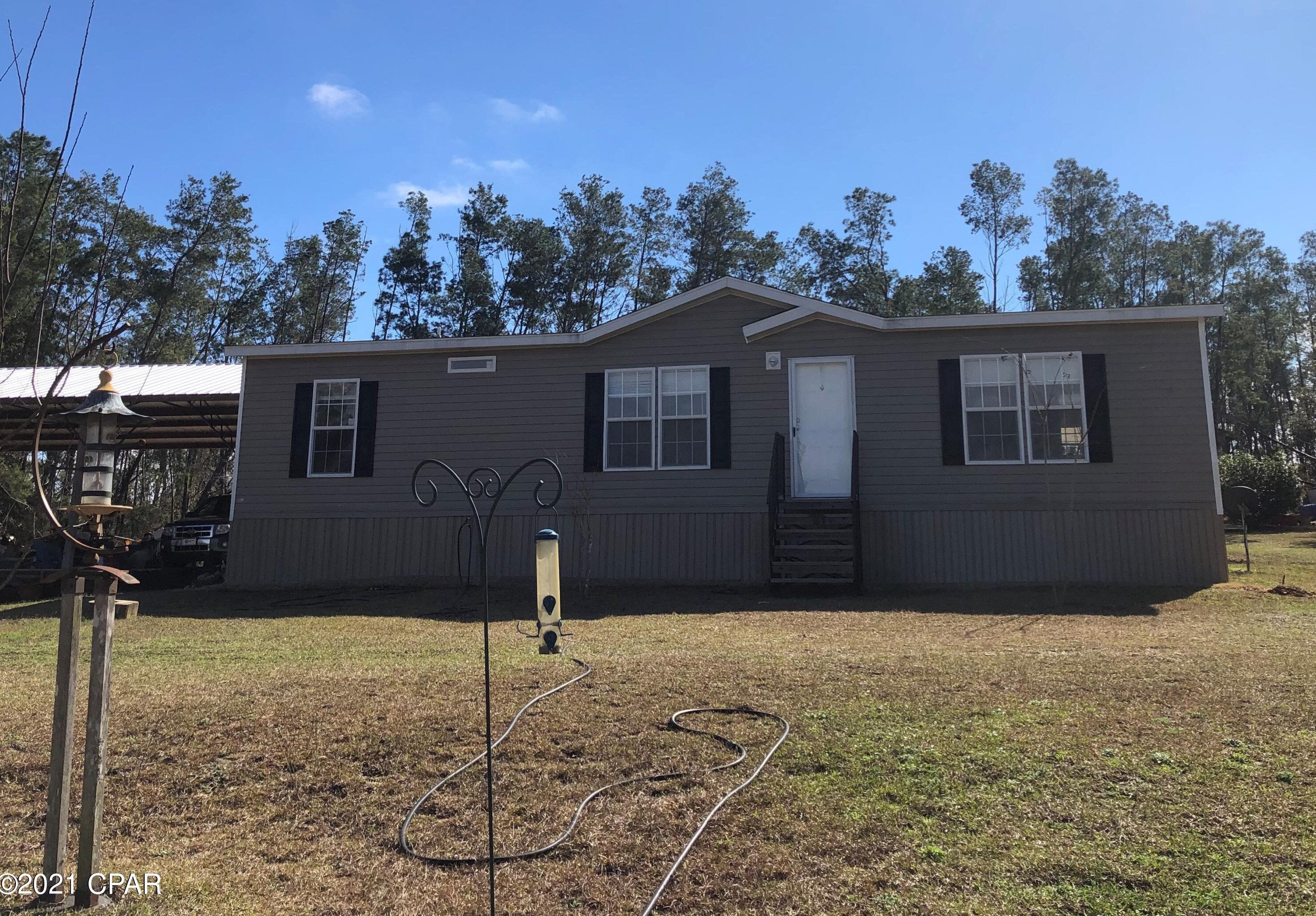 2376 Rolling Pines Rd, Sunny Hills, FL 32428