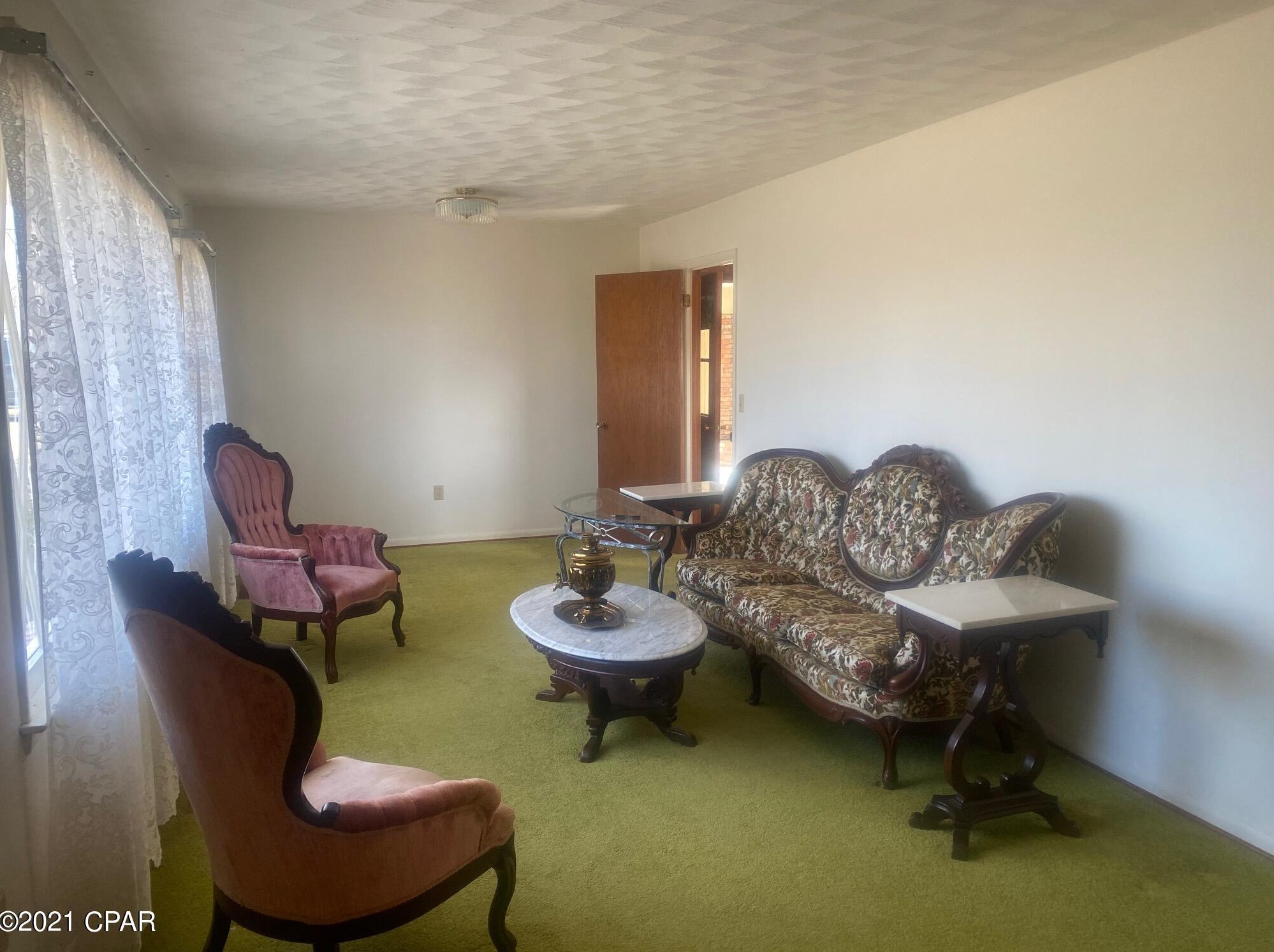 4921 Tall Pine Dr, Marianna, FL 32446