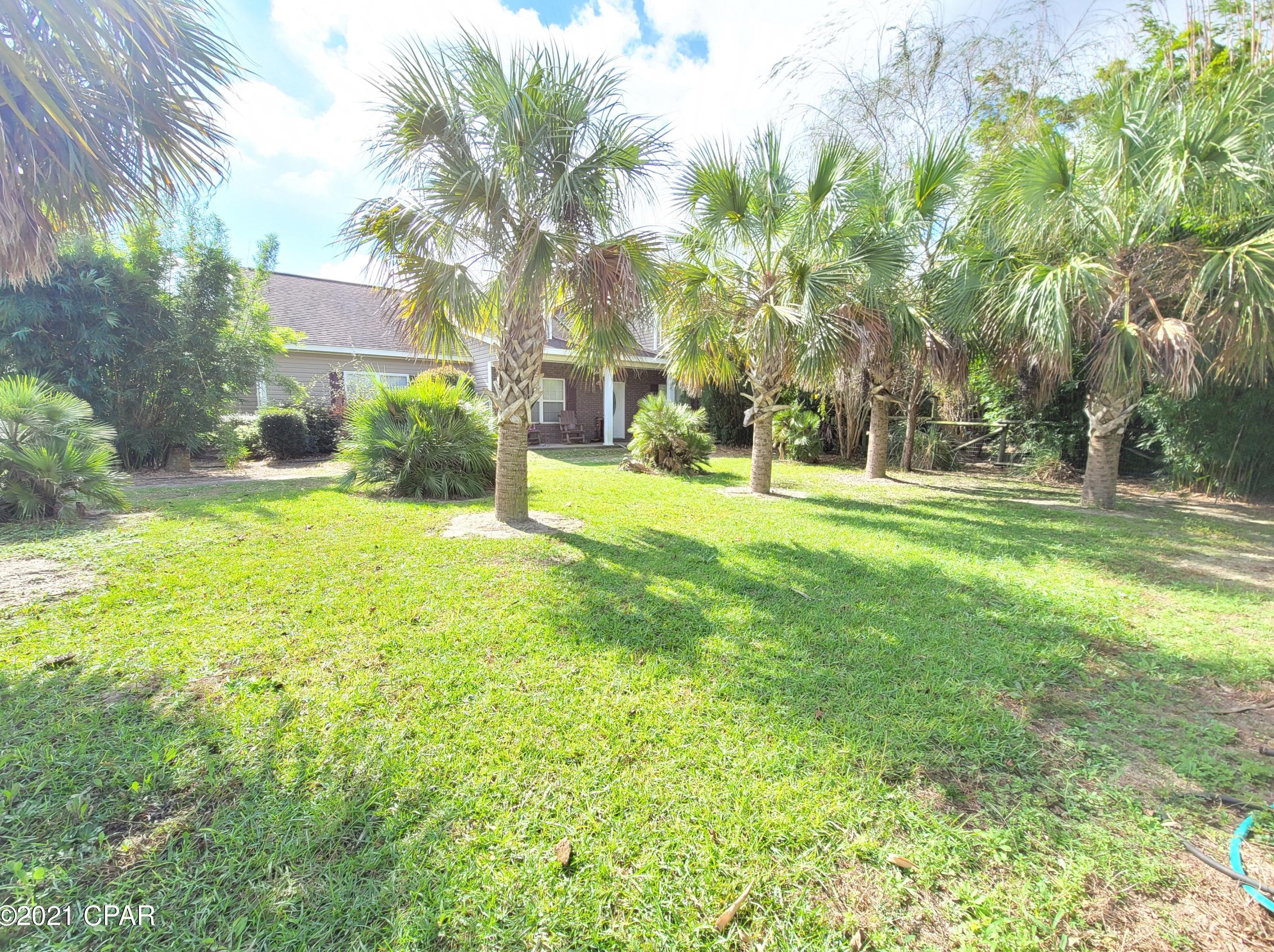 6189 Glenmore Ct, Marianna, FL 32446