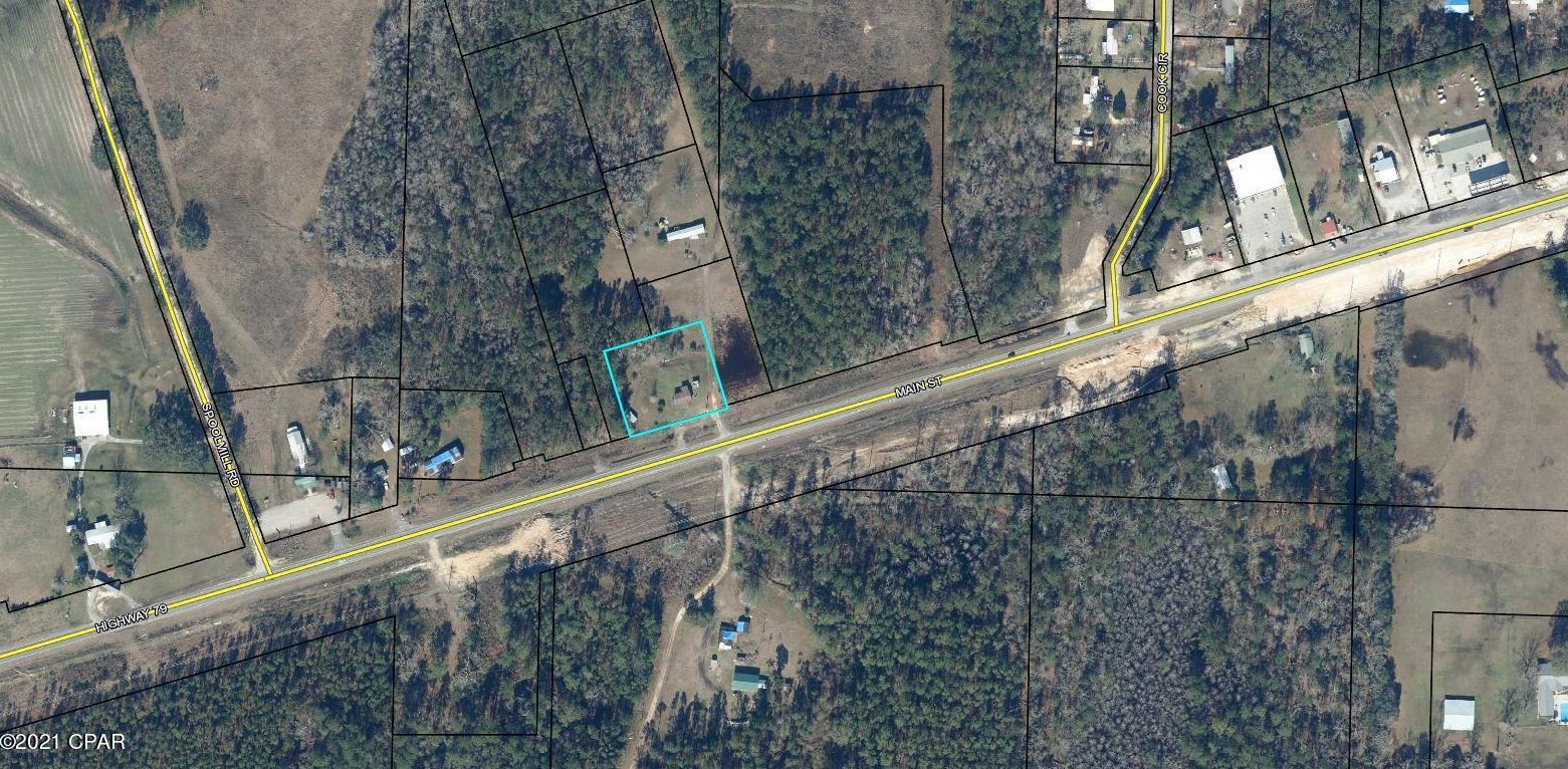3328 Main St, Vernon, FL 32462-2307
