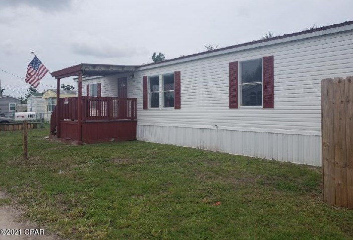 1107 Marion Joyner Dr, Panama City, FL 32401-5086