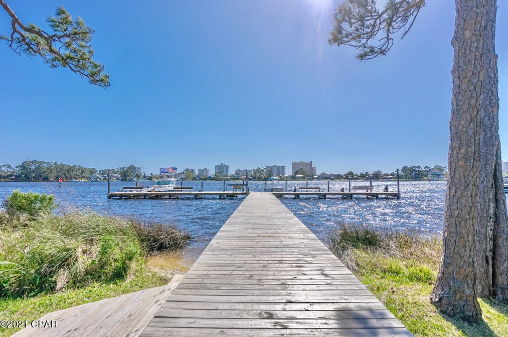 6901 Lagoon Dr, Panama City FL  32408-5960 exterior