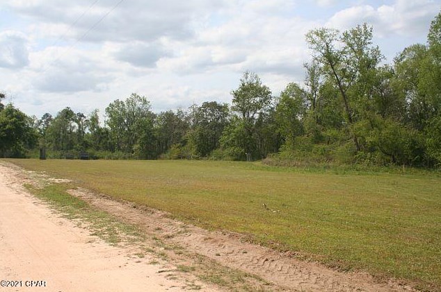 3252 Triple Ln, Caryville FL  32425-6406 exterior