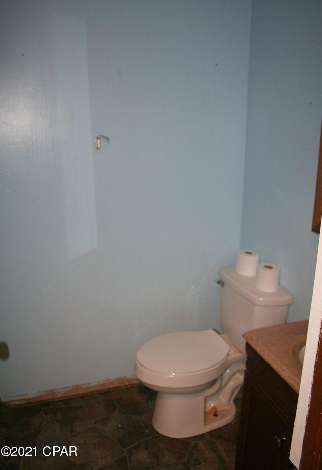 3252 Triple Ln, Caryville FL  32425-6406 exterior