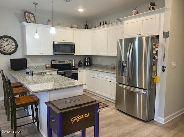9013 Banyan Beach Dr, Panama City, FL 32408-4319