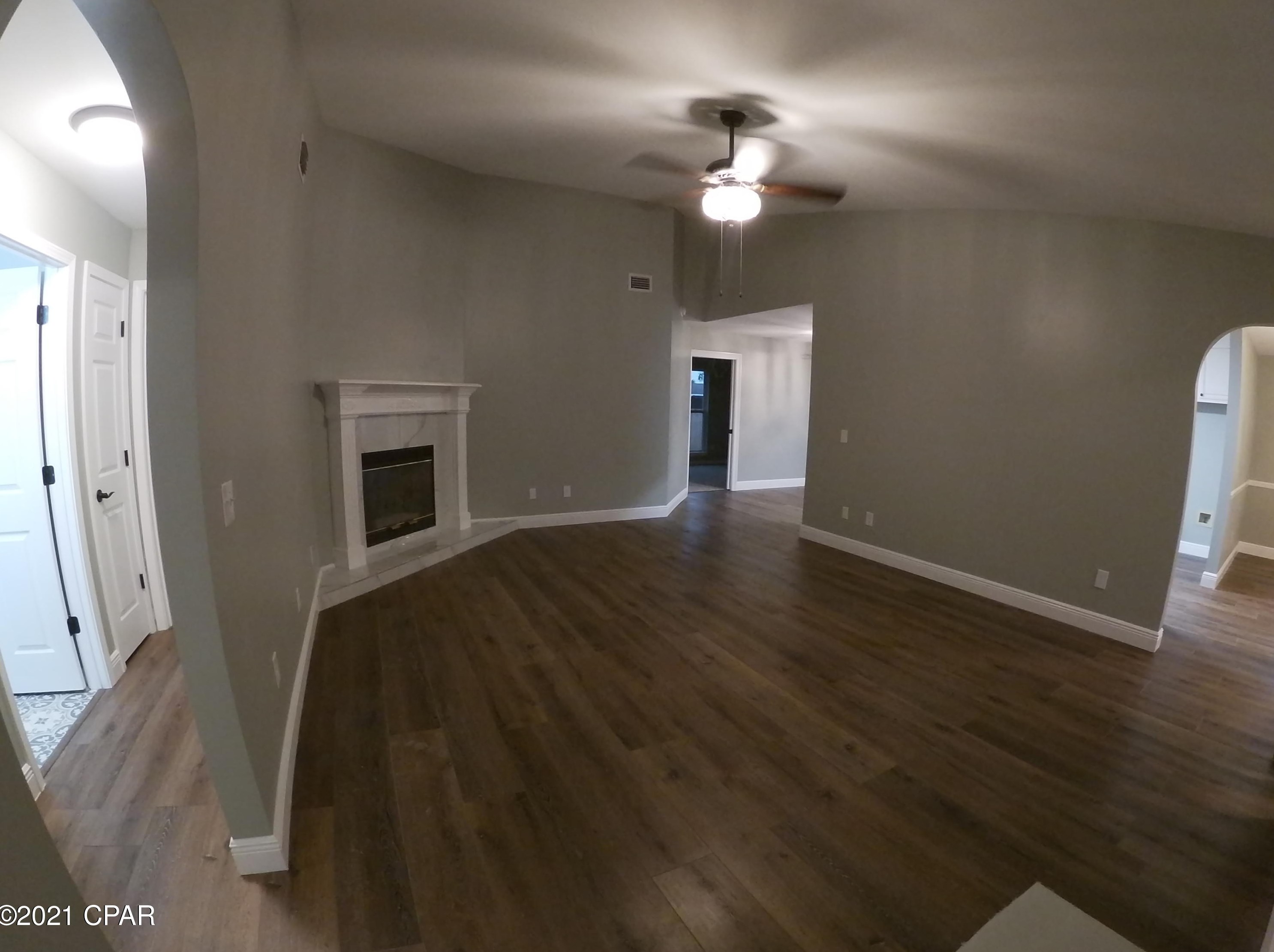 3180 Wood Valley Rd, Panama City, FL 32405-4233