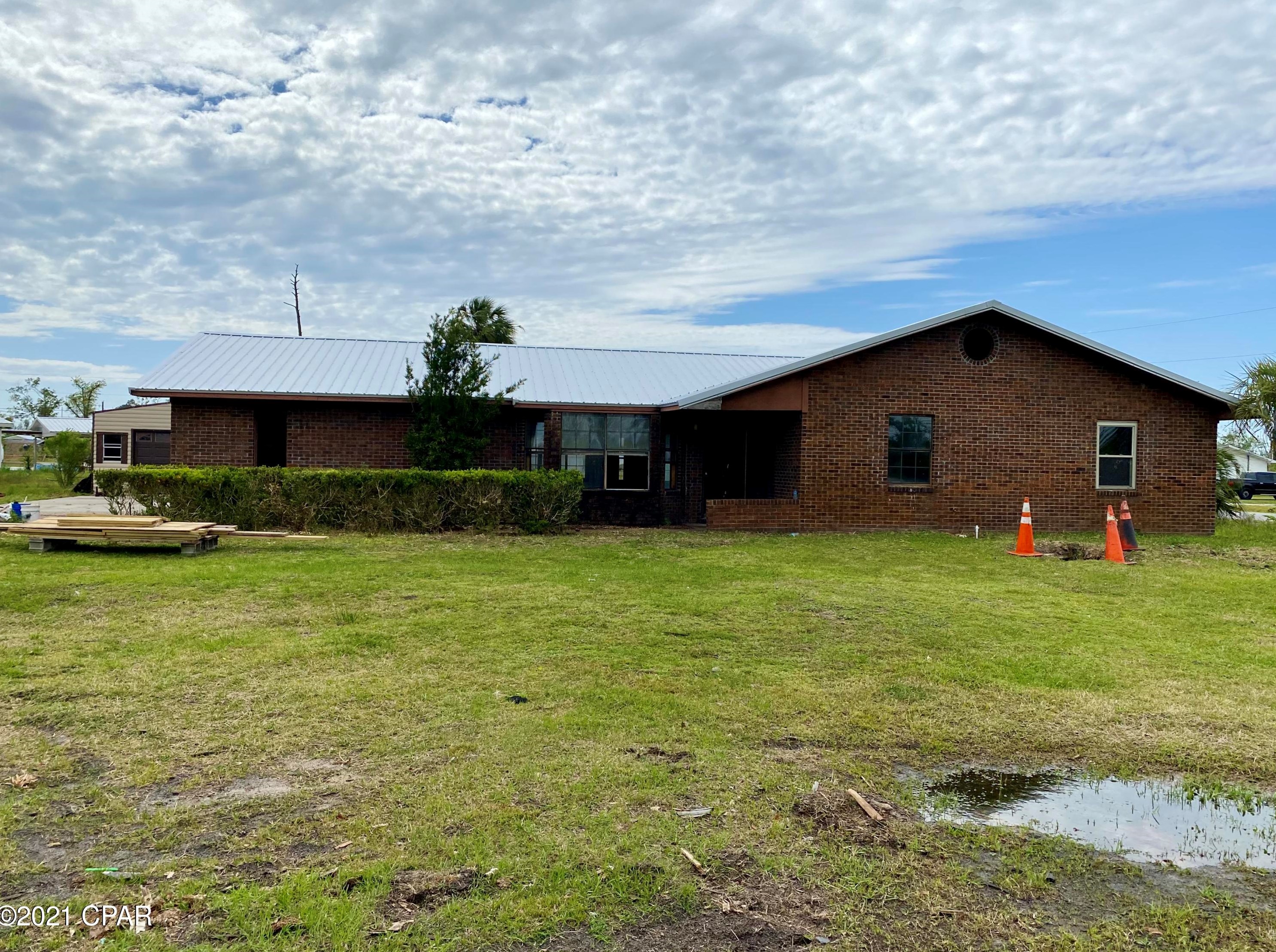 181 Larry Dr, Panama City, FL 32404-7518