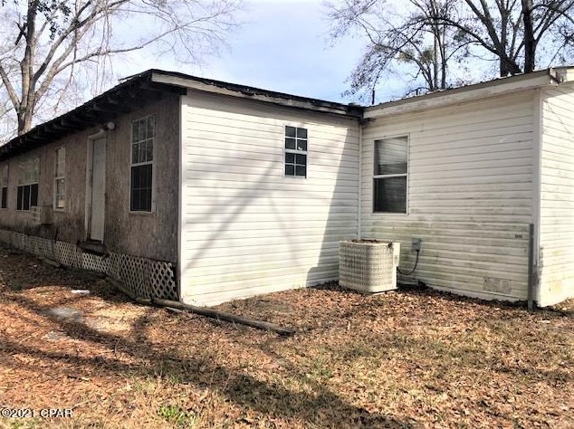 2414 Hwy 77, Sunny Hills, FL 32428