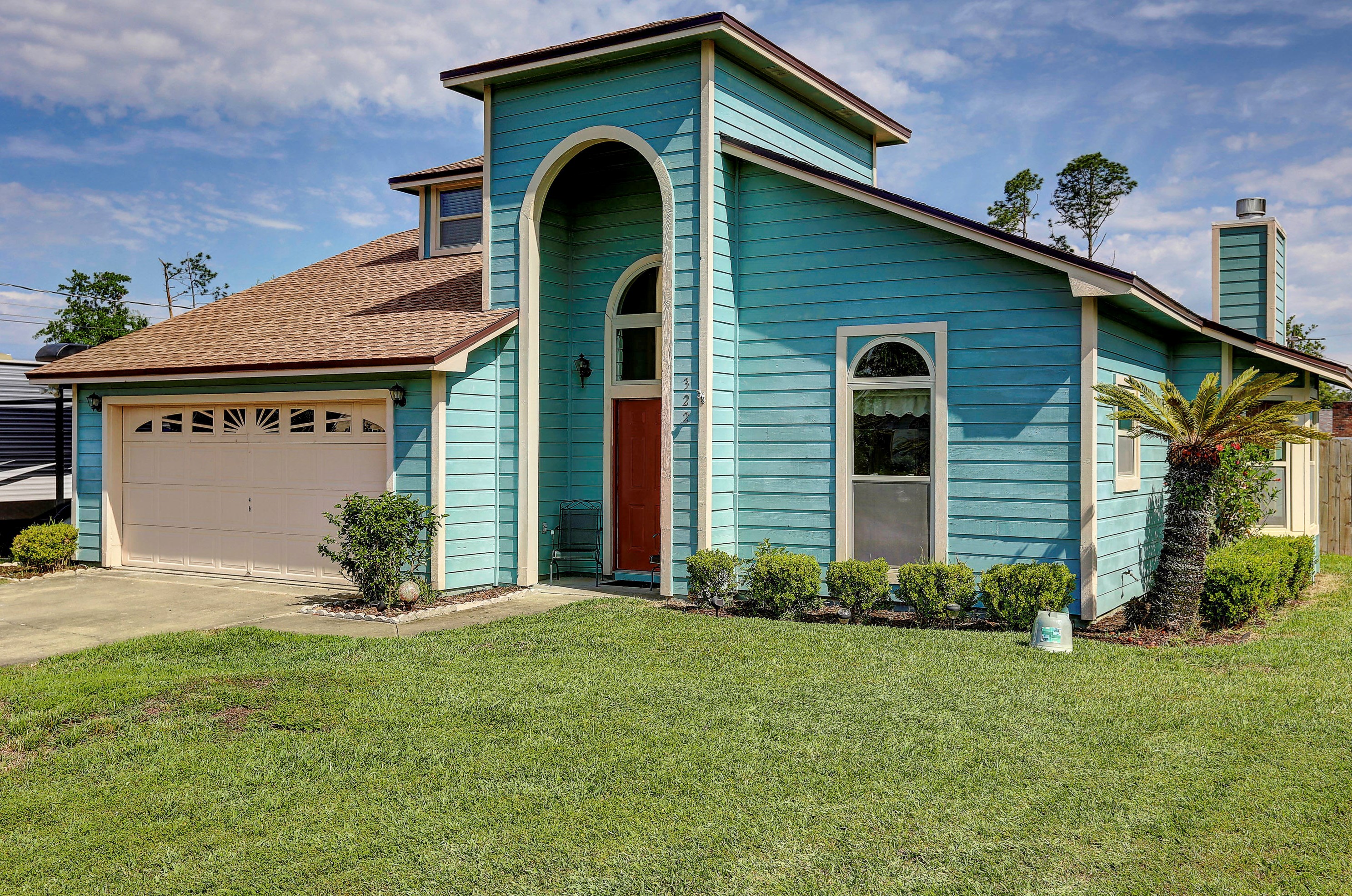 322 34th Ct, Panama City, FL 32405-3300