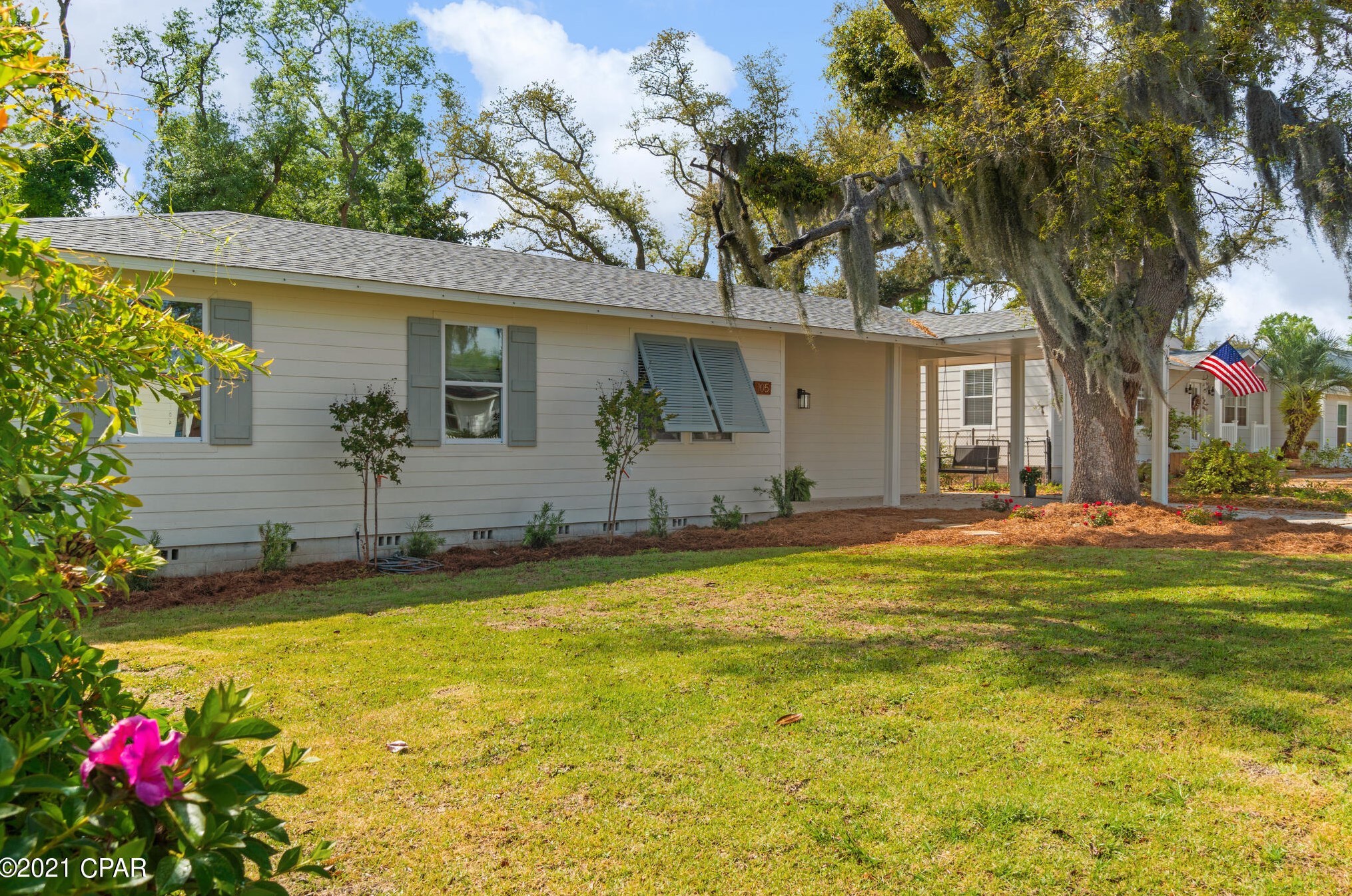 105 Cove Ln, Panama City, FL 32401-4028