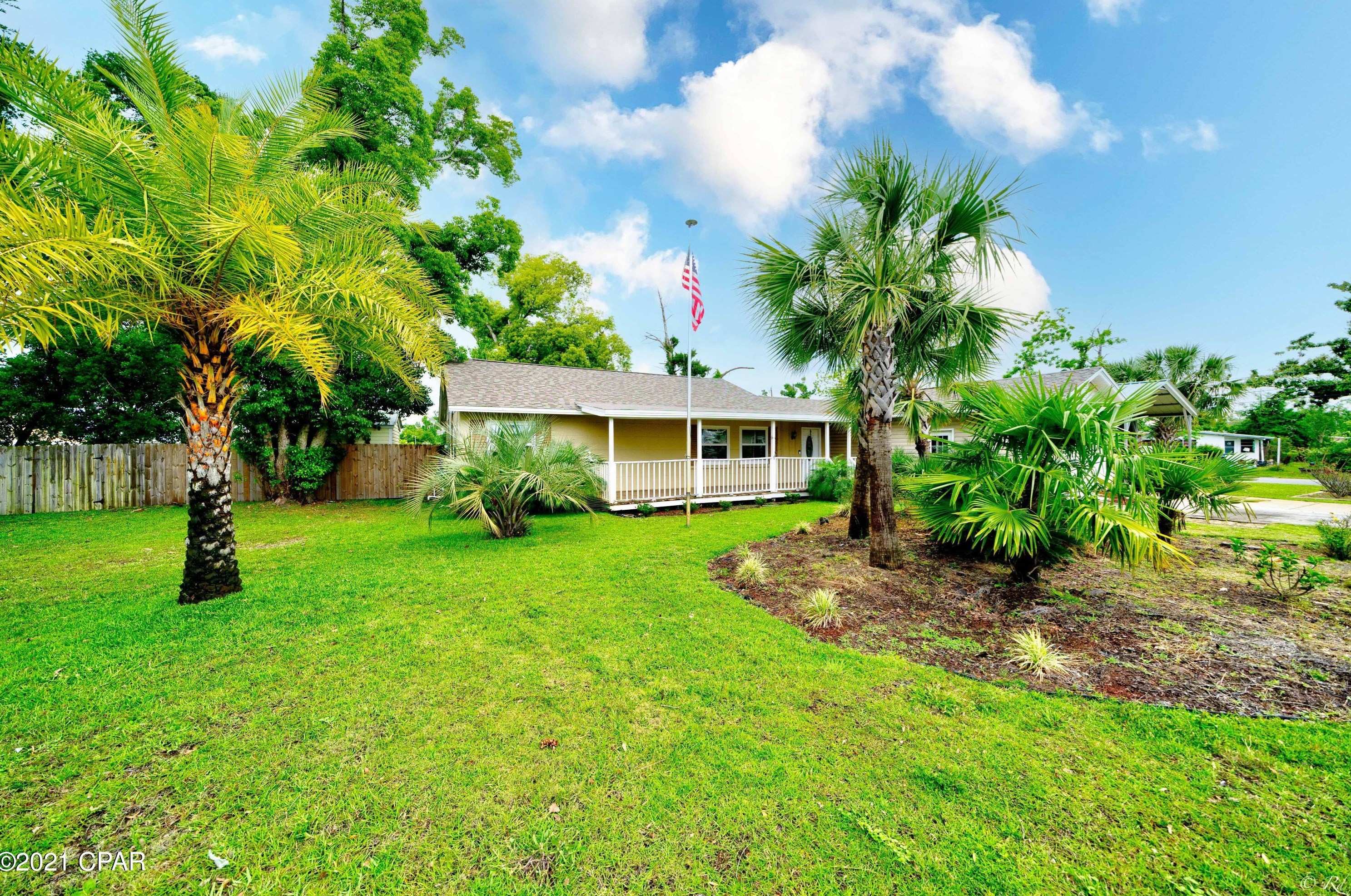 2400 16th St, Panama City, FL 32405-6304