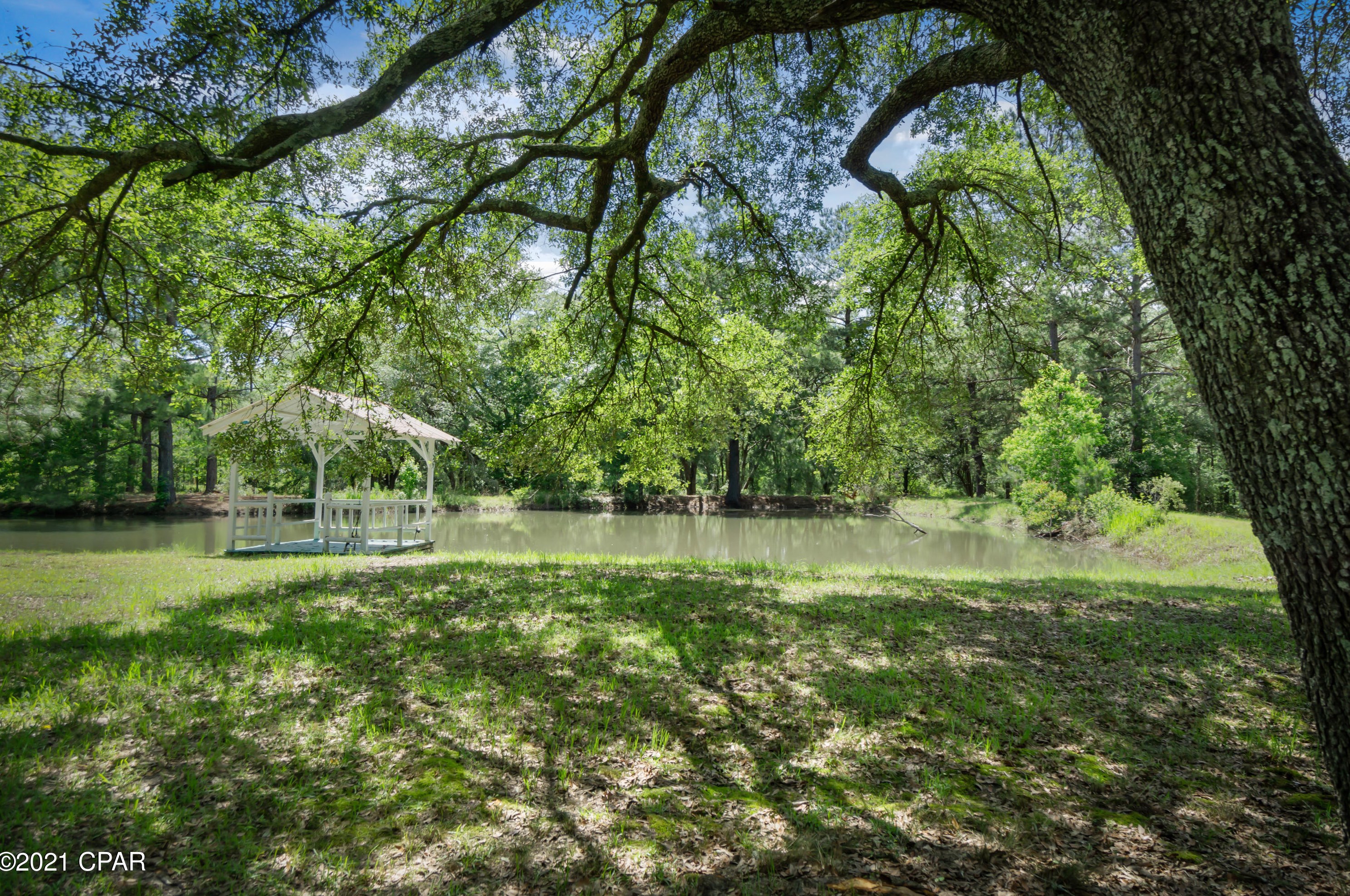 1780 Steverson Rd, Caryville FL  32425-5604 exterior