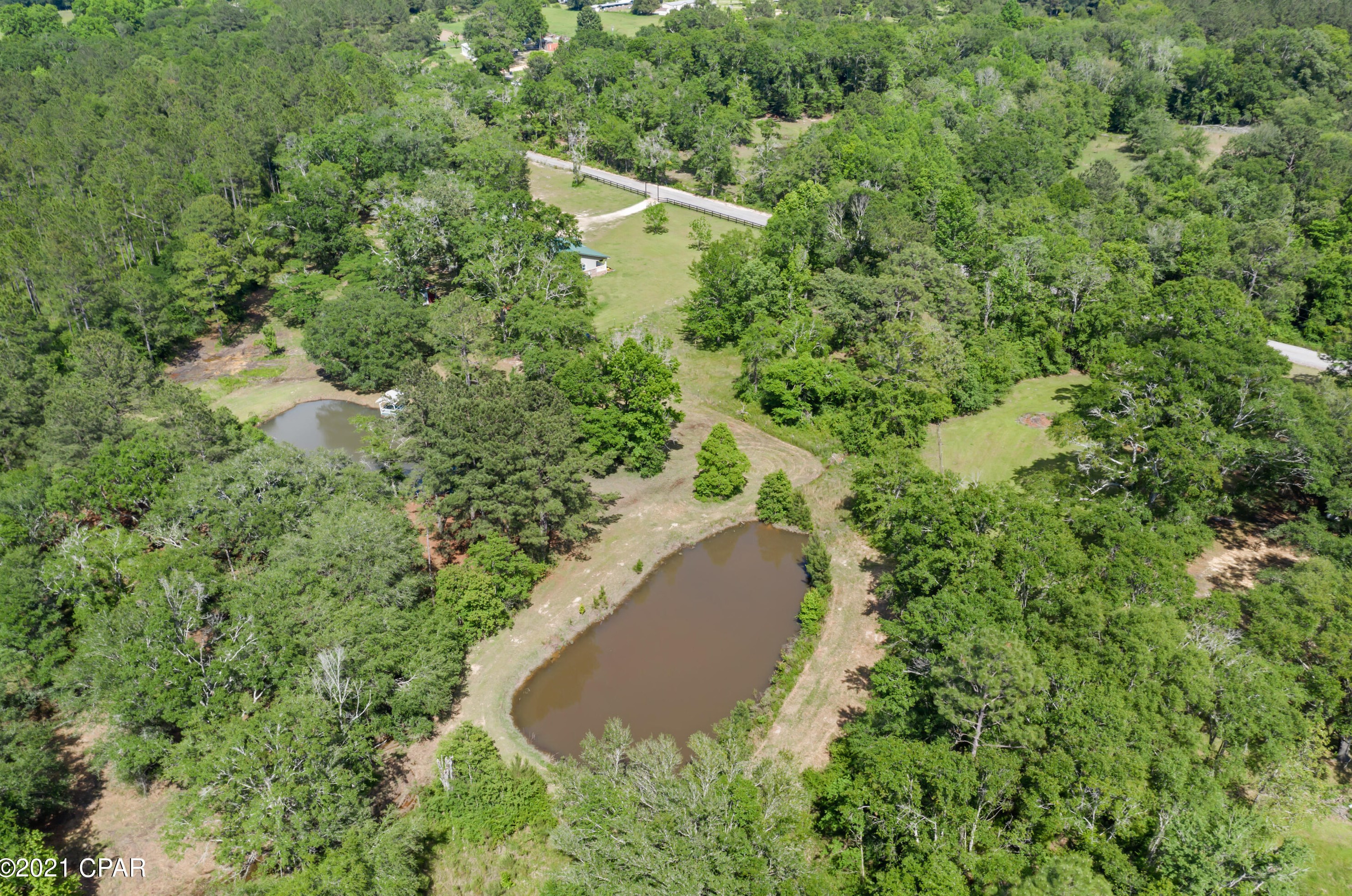 1780 Steverson Rd, Caryville FL  32425-5604 exterior