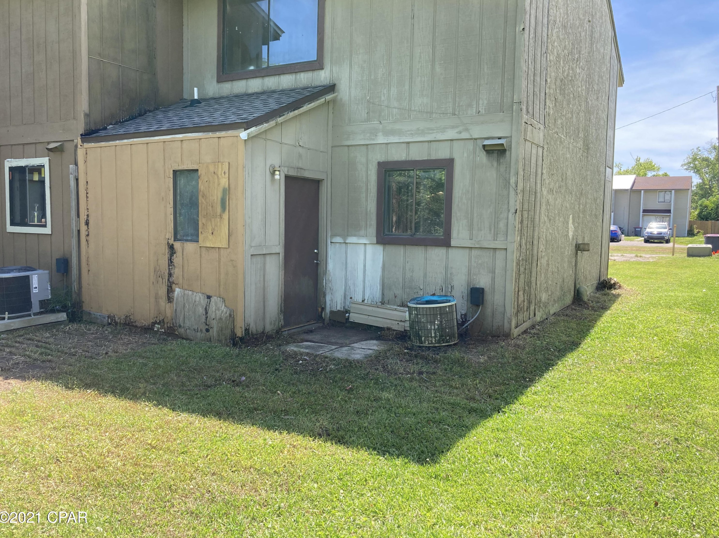 132 Cheri Ln, Panama City, FL 32404-6951