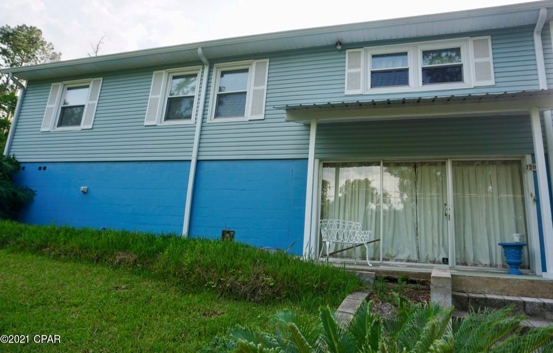 720 Pine Ave, Chattahoochee, FL 32324