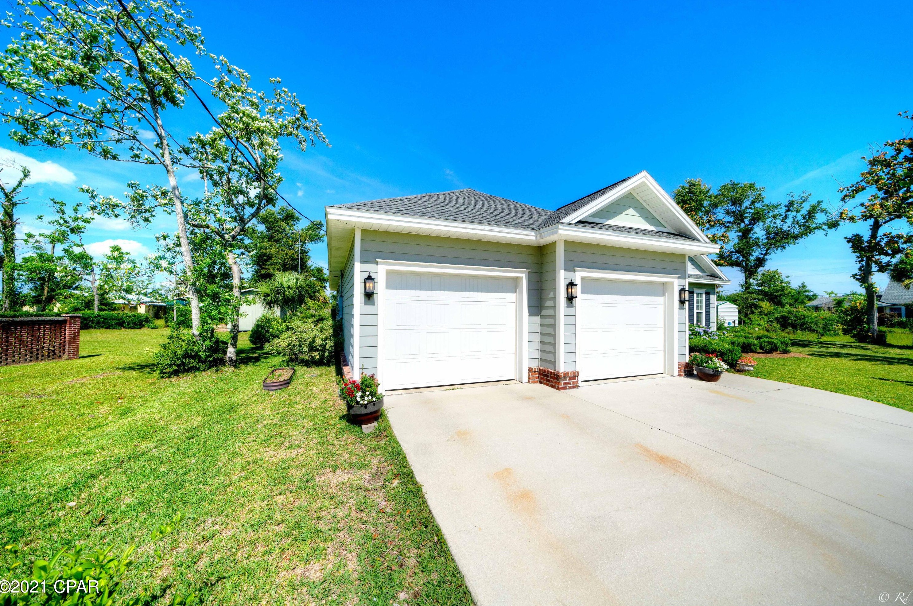514 New York Ave, Lynn Haven, FL 32444