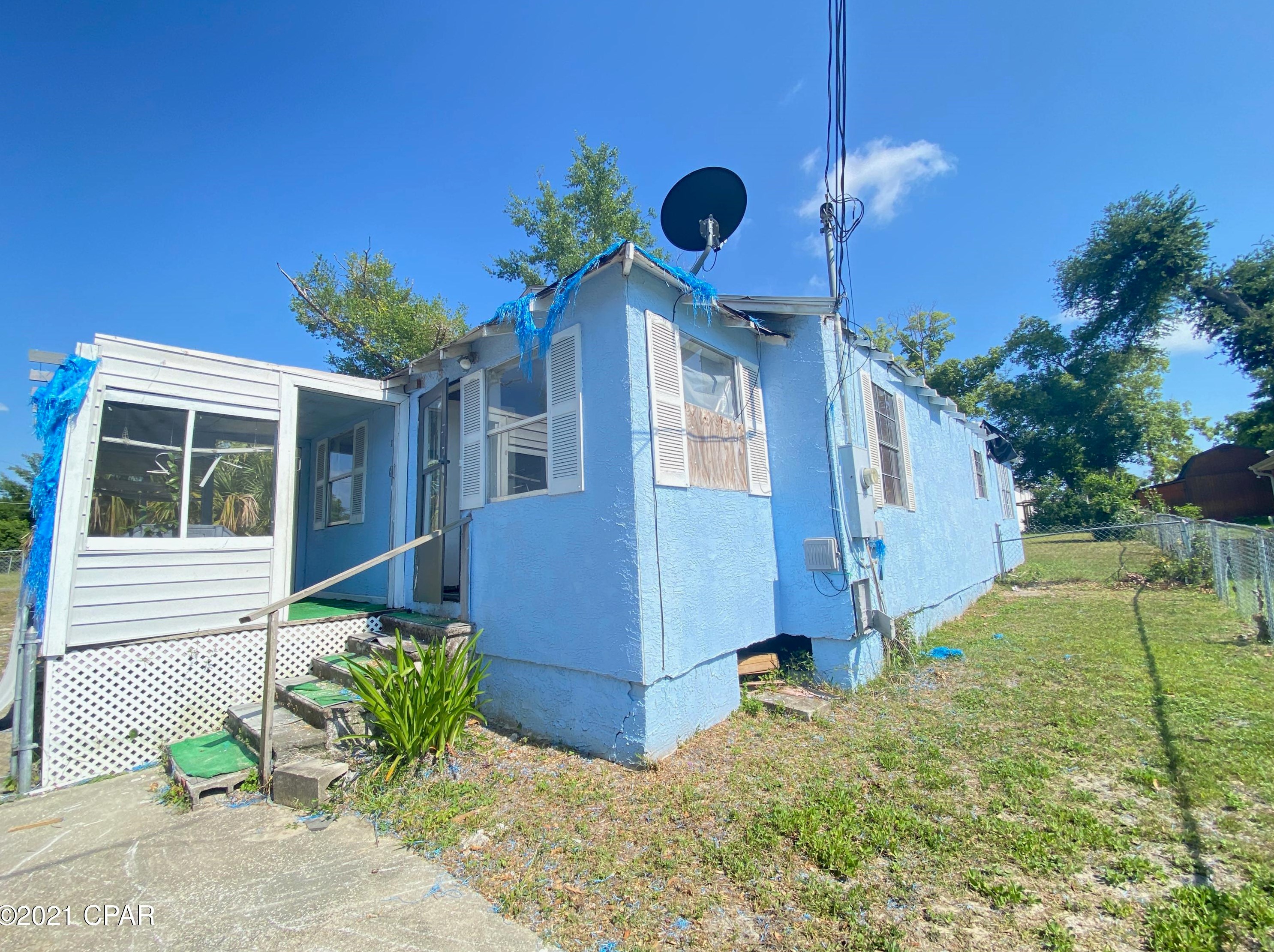 910 8th Ct, Panama City, FL 32401-3550