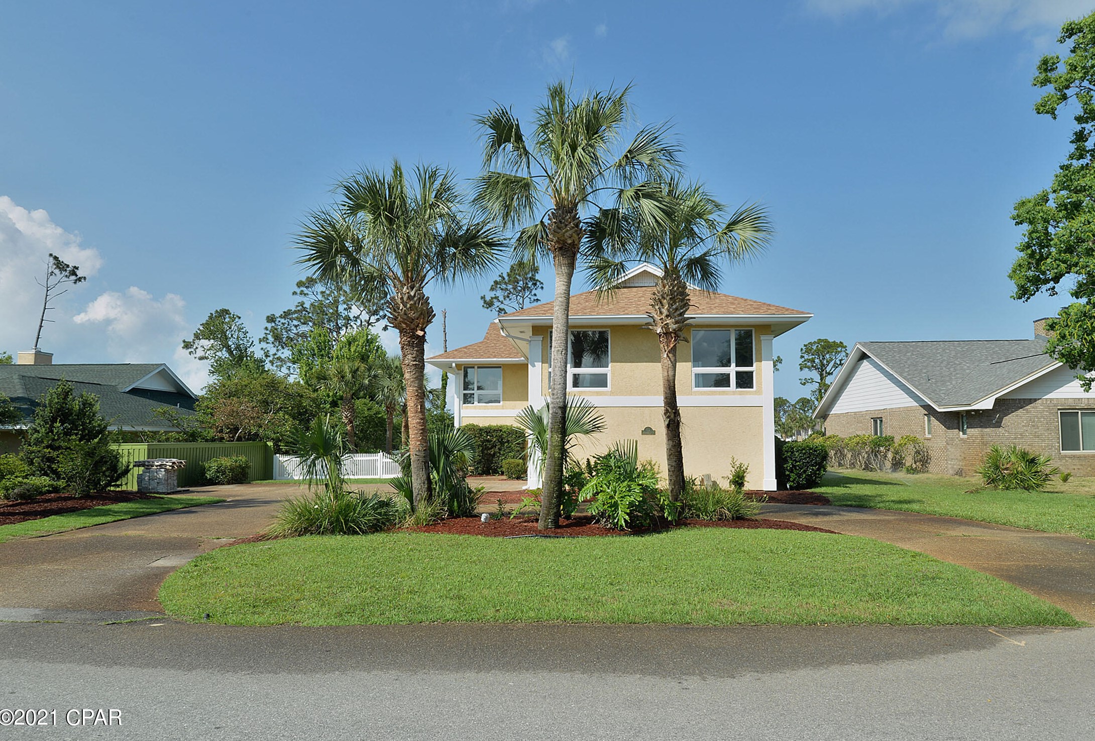 614 Amberjack Dr, Panama City, FL 32408-7218