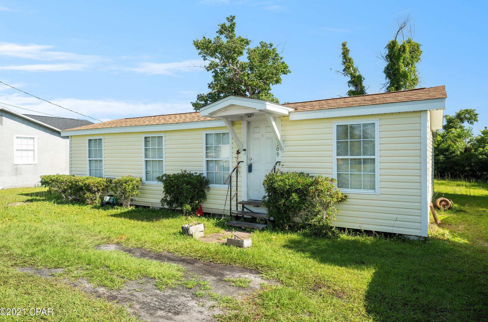 2309 10th St, Panama City, FL 32401-1623