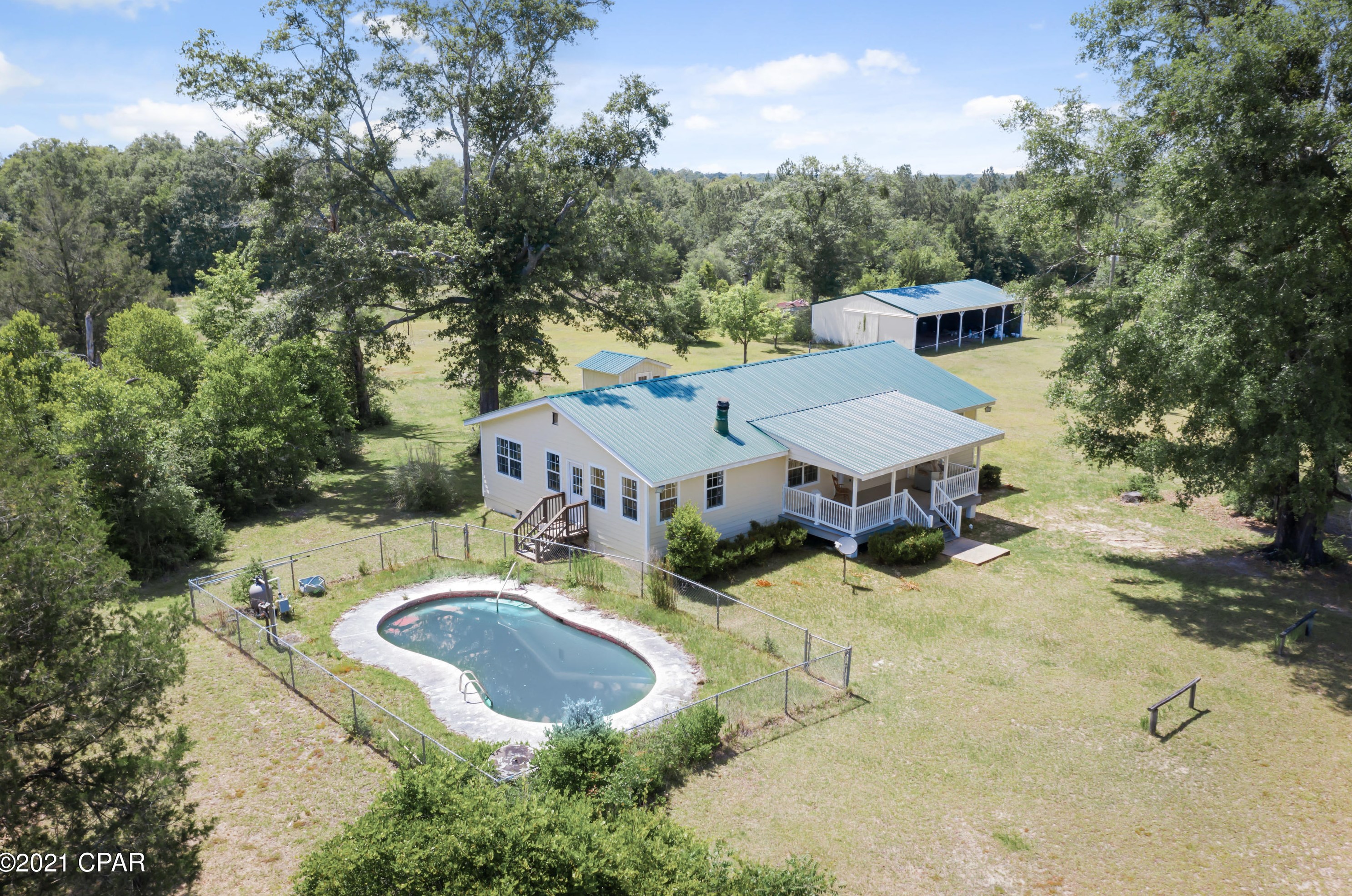 2618 Hard Labor Rd, Sunny Hills, FL 32428