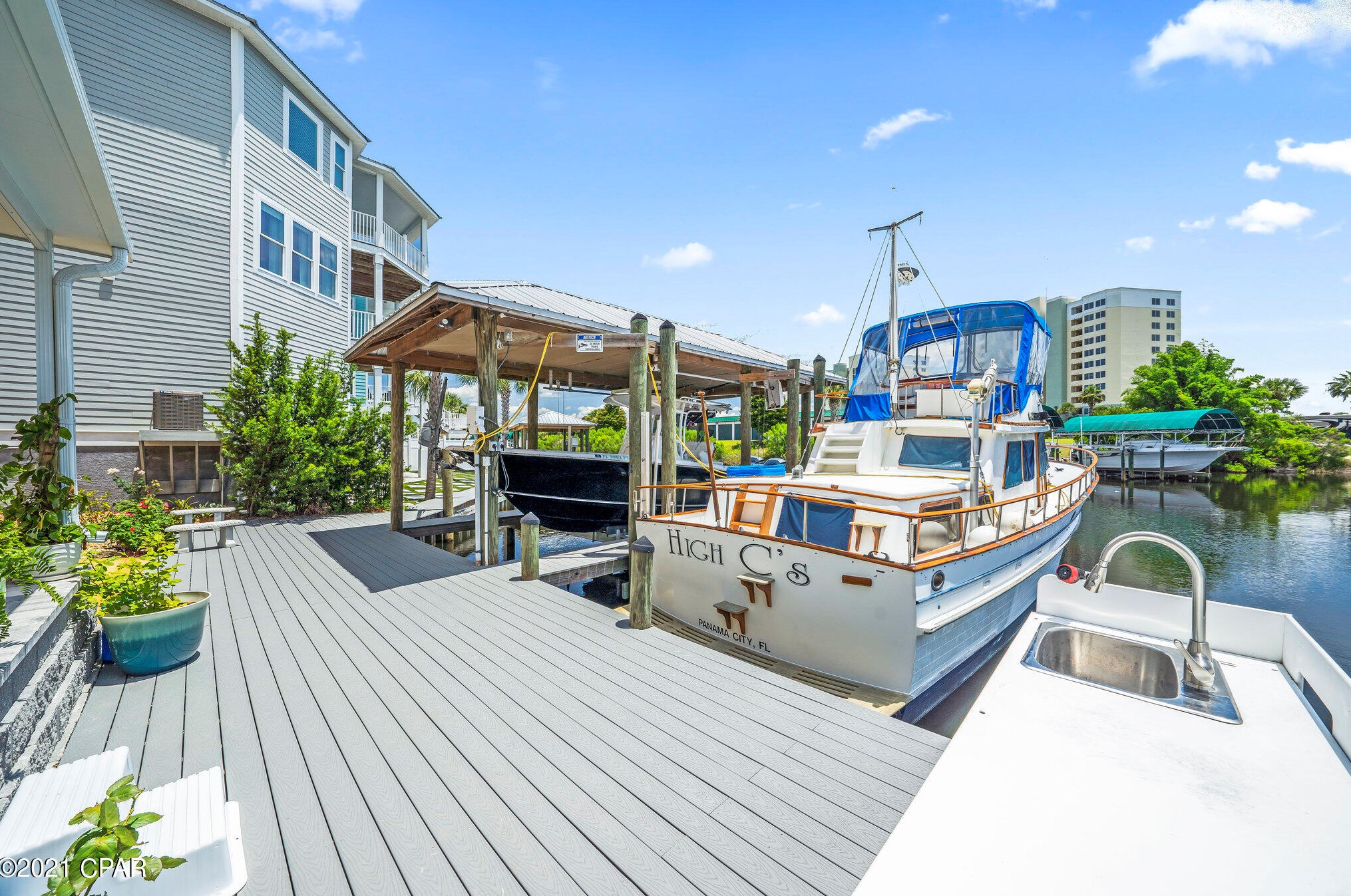 1033 Lighthouse Lagoon Ct, Panama City, FL 32407-8552
