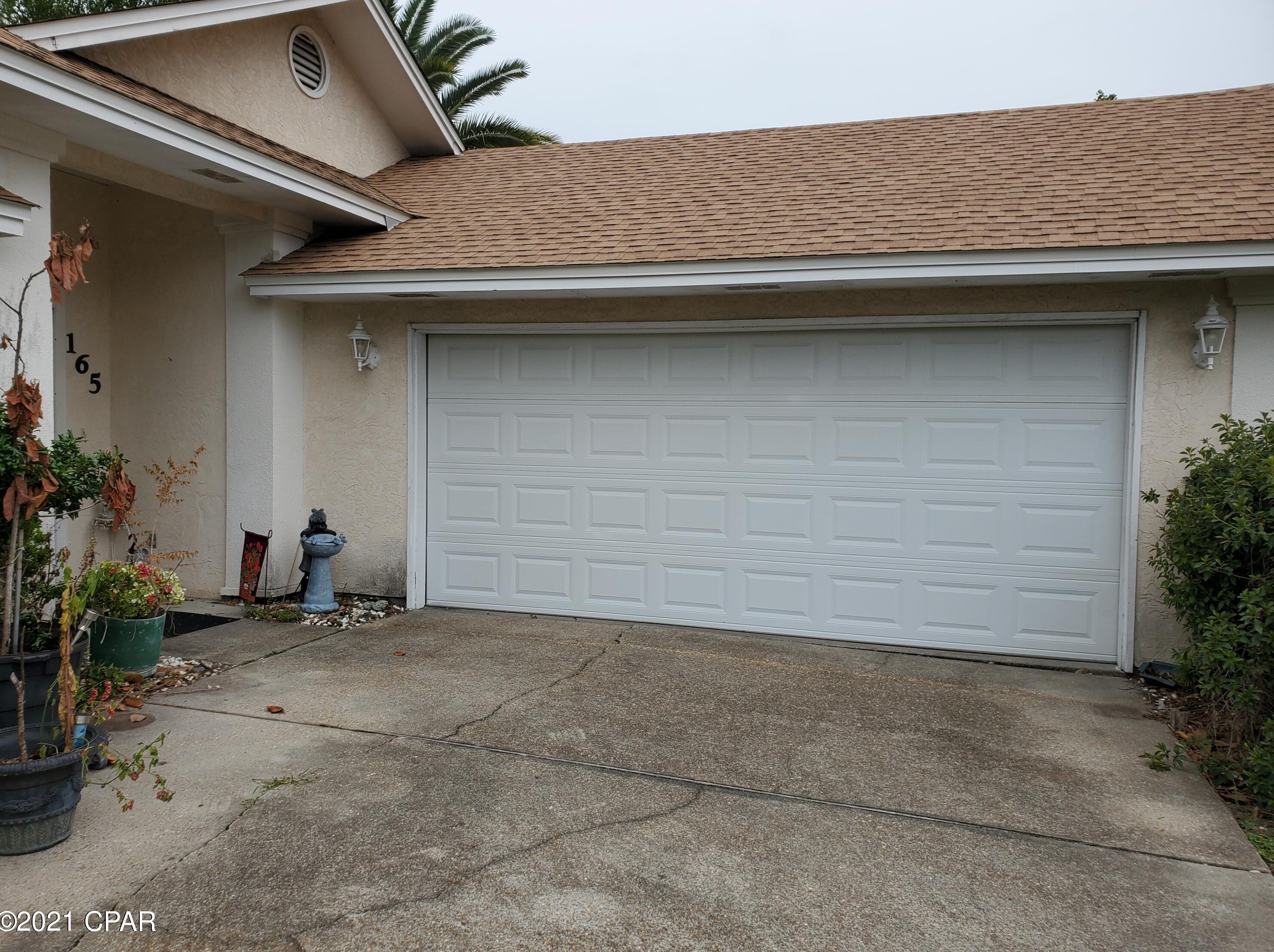 165 Grand Lagoon Shores Dr, Panama City, FL 32408-5137