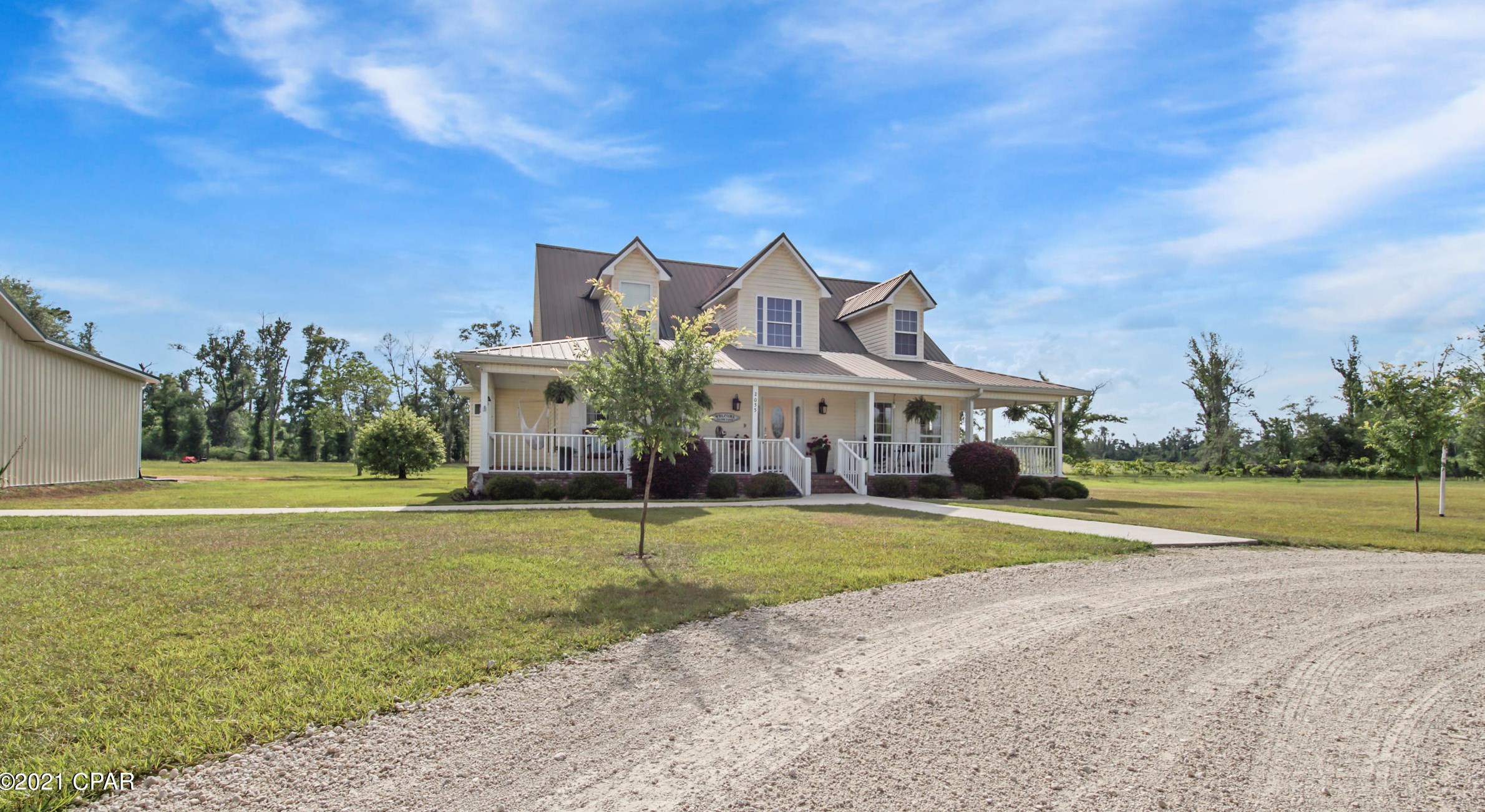 2055 Henning Ln, Marianna, FL 32448
