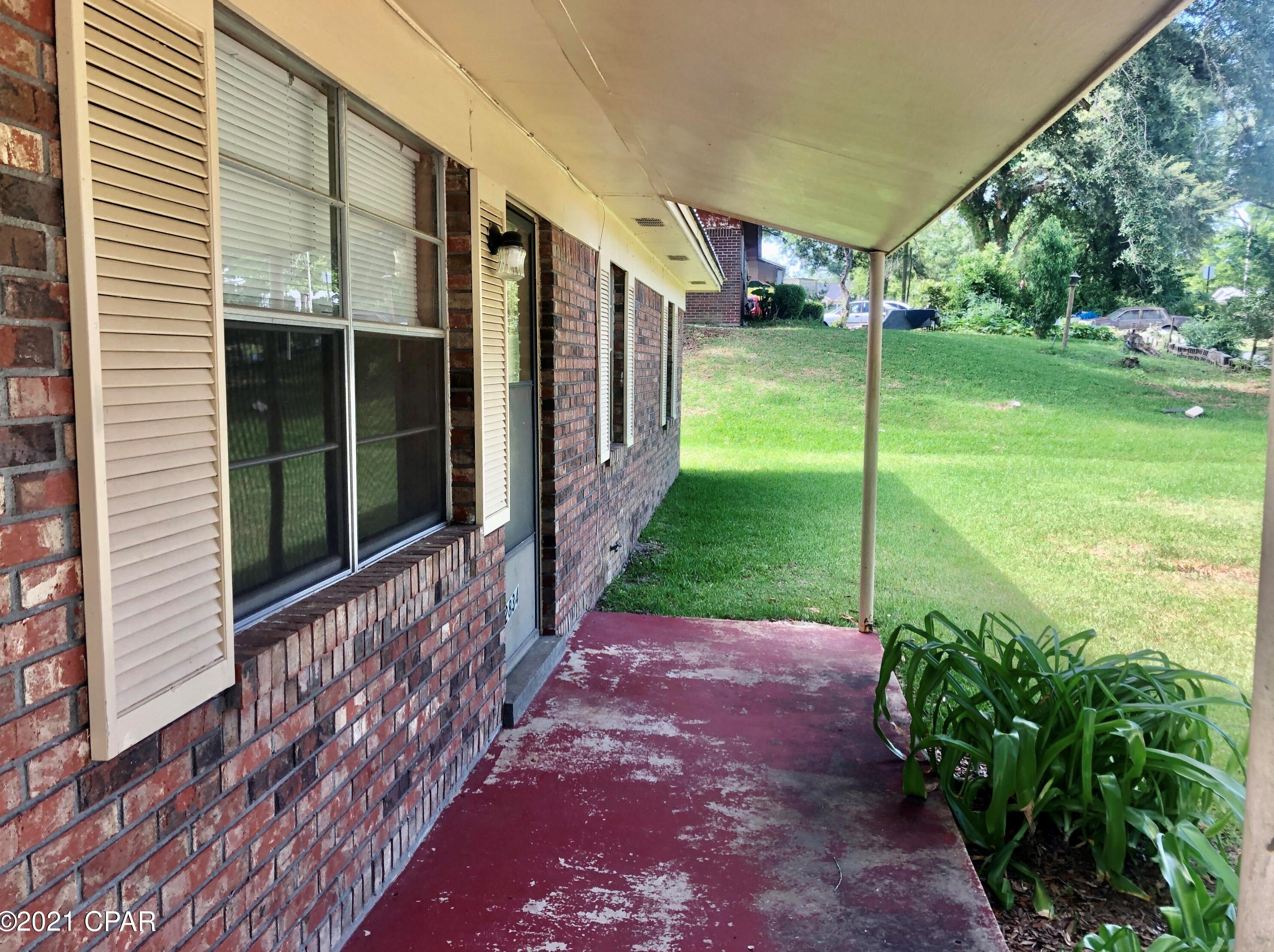 2834 Borden St, Marianna, FL 32448