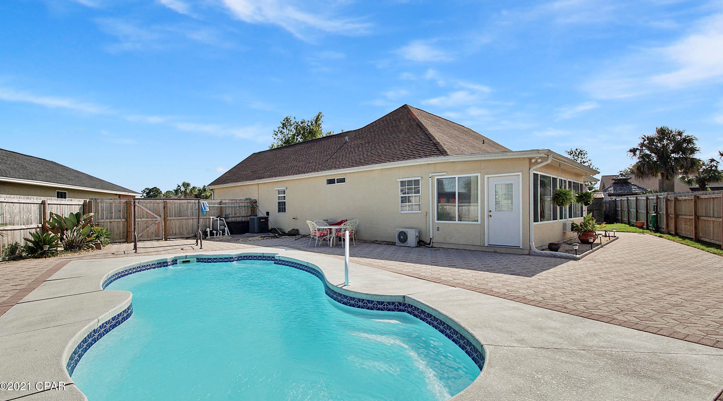 305 Alanna Cir, Panama City, FL 32408-7467