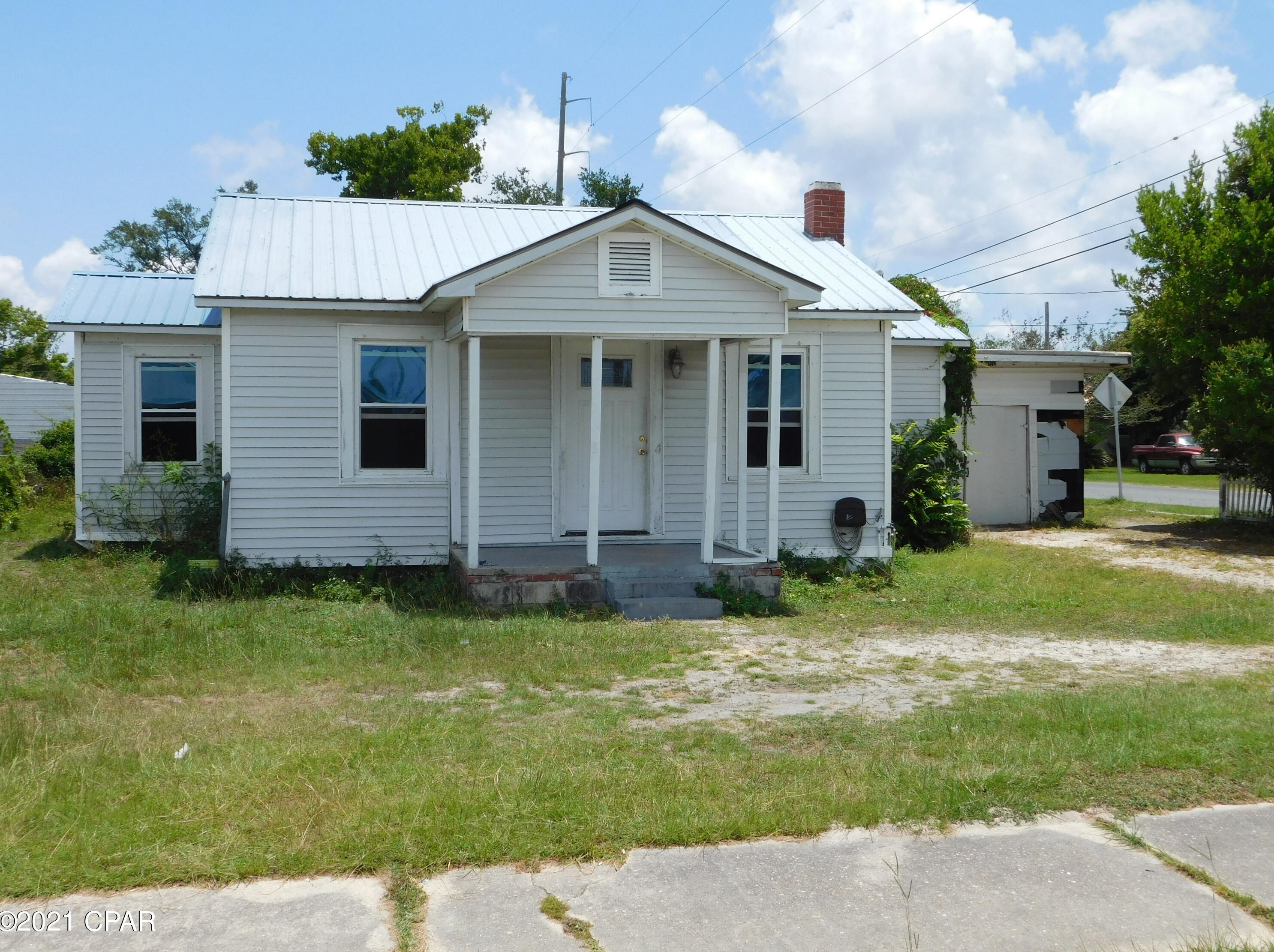 651 A St, Panama City FL  32404-7118 exterior