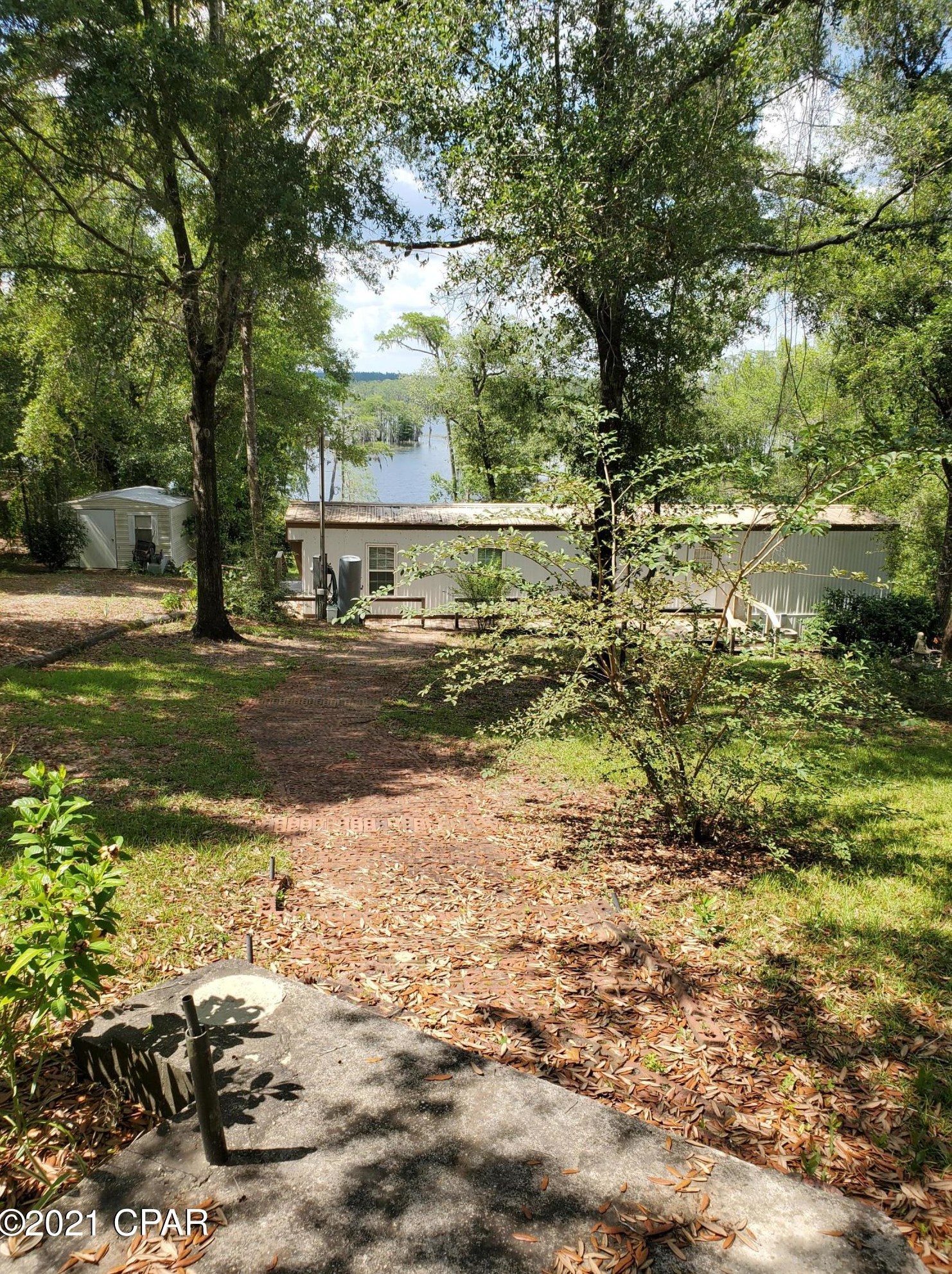 1894 Gap Blvd, Sunny Hills, FL 32428