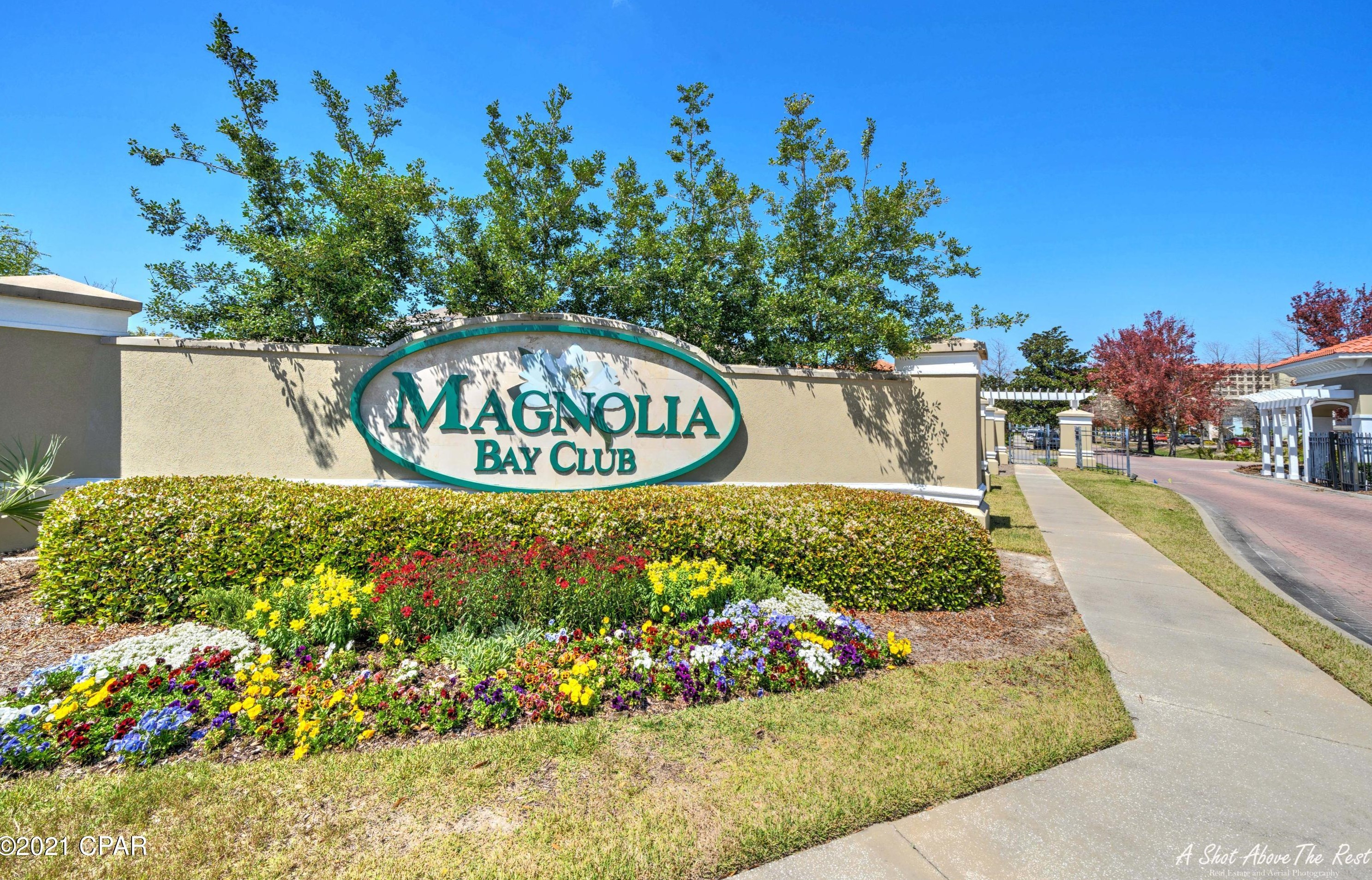 2400 Grandiflora Blvd, Panama City FL 32408-7076 exterior