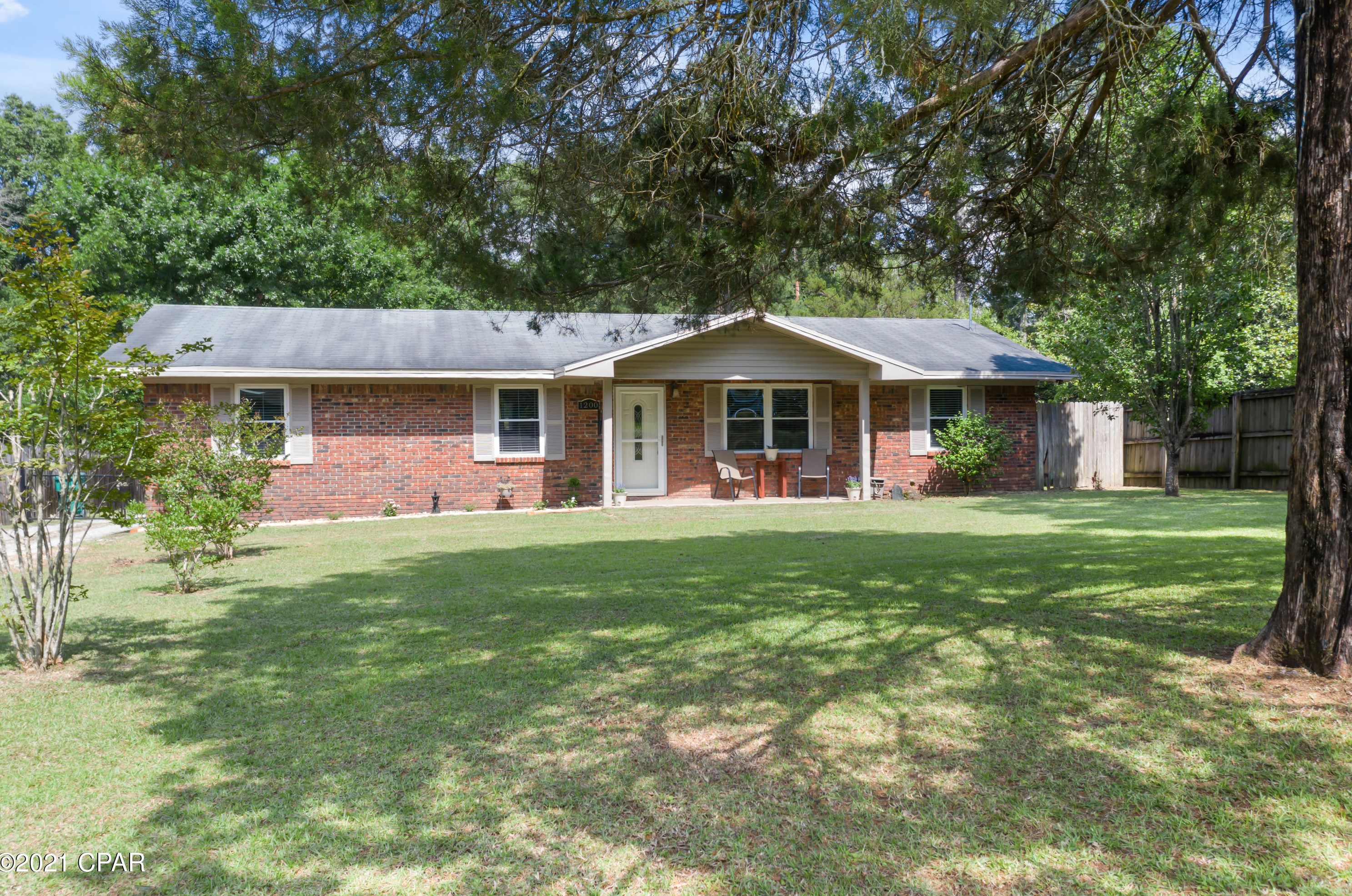1200 N State, Bonifay, FL 32425