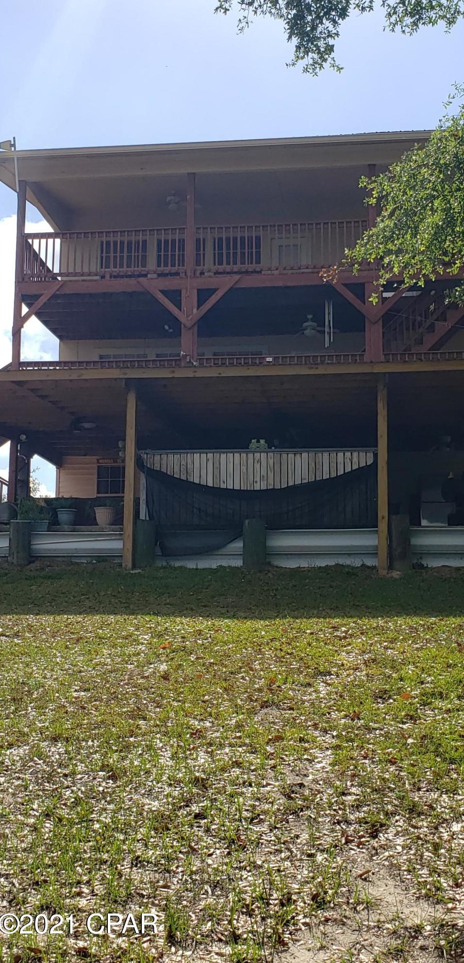 4427 Leisure Lakes Dr, Sunny Hills, FL 32428