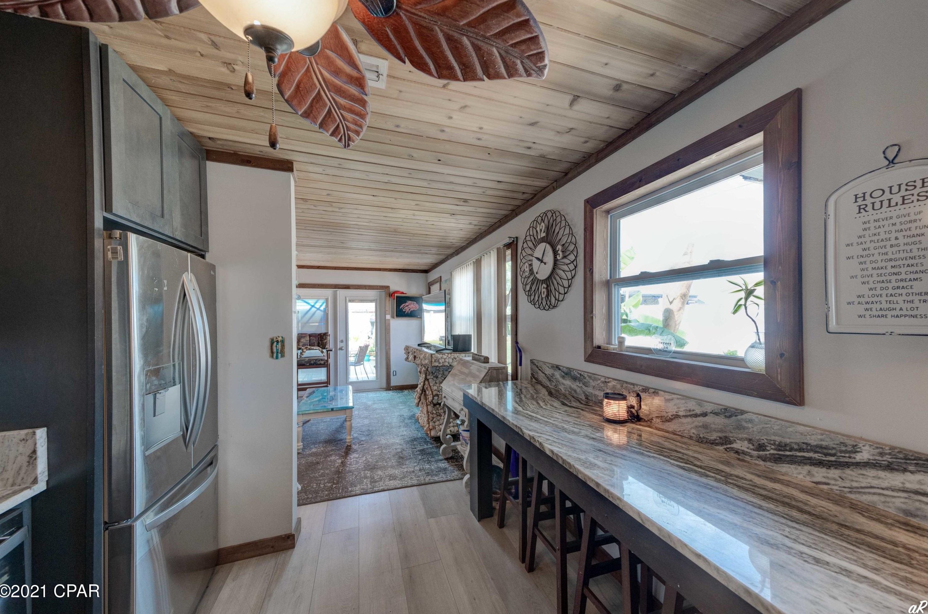 5325 Hilltop Ave, Panama City FL 32408-6612 exterior