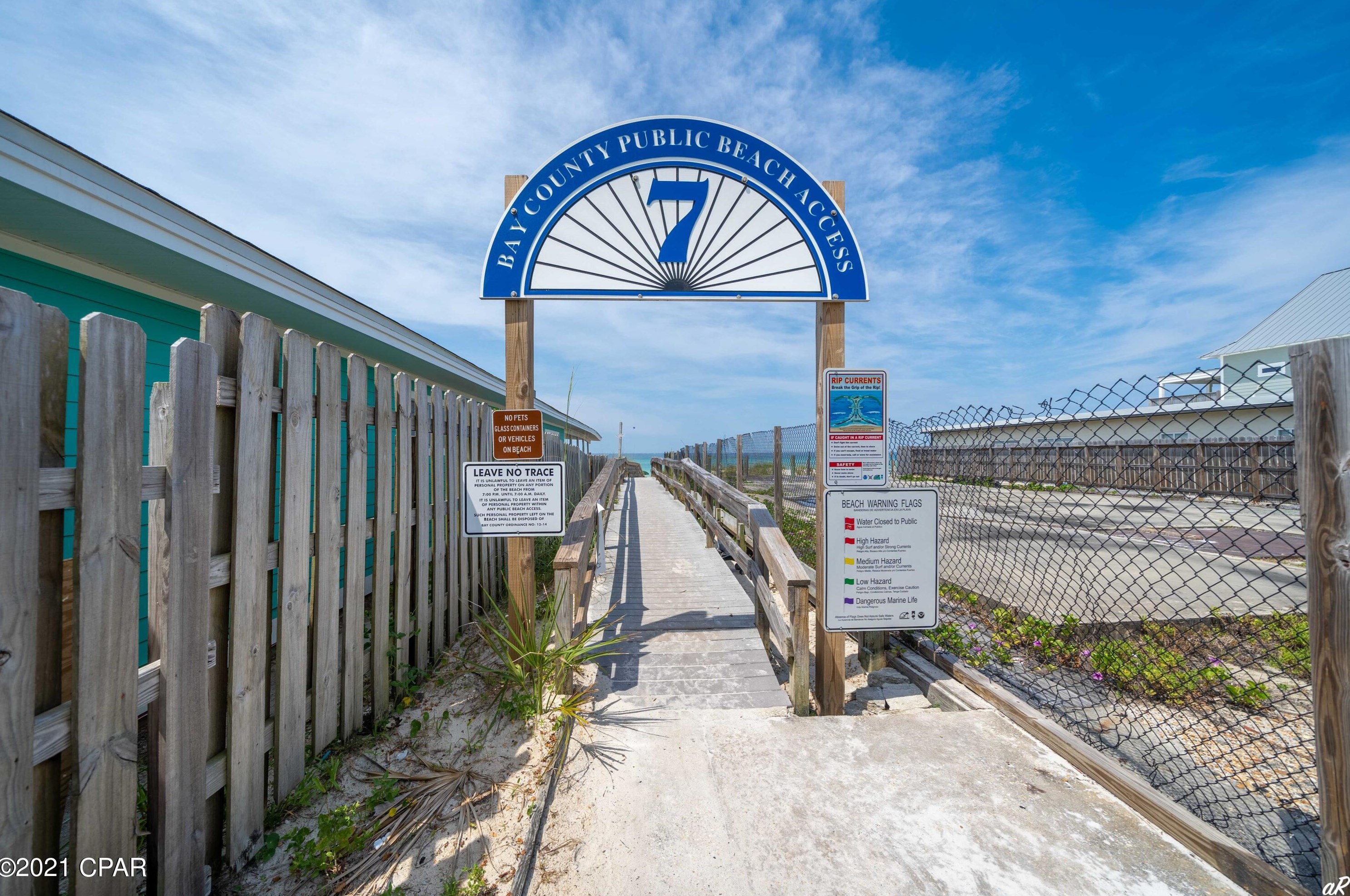 5325 Hilltop Ave, Panama City FL 32408-6612 exterior