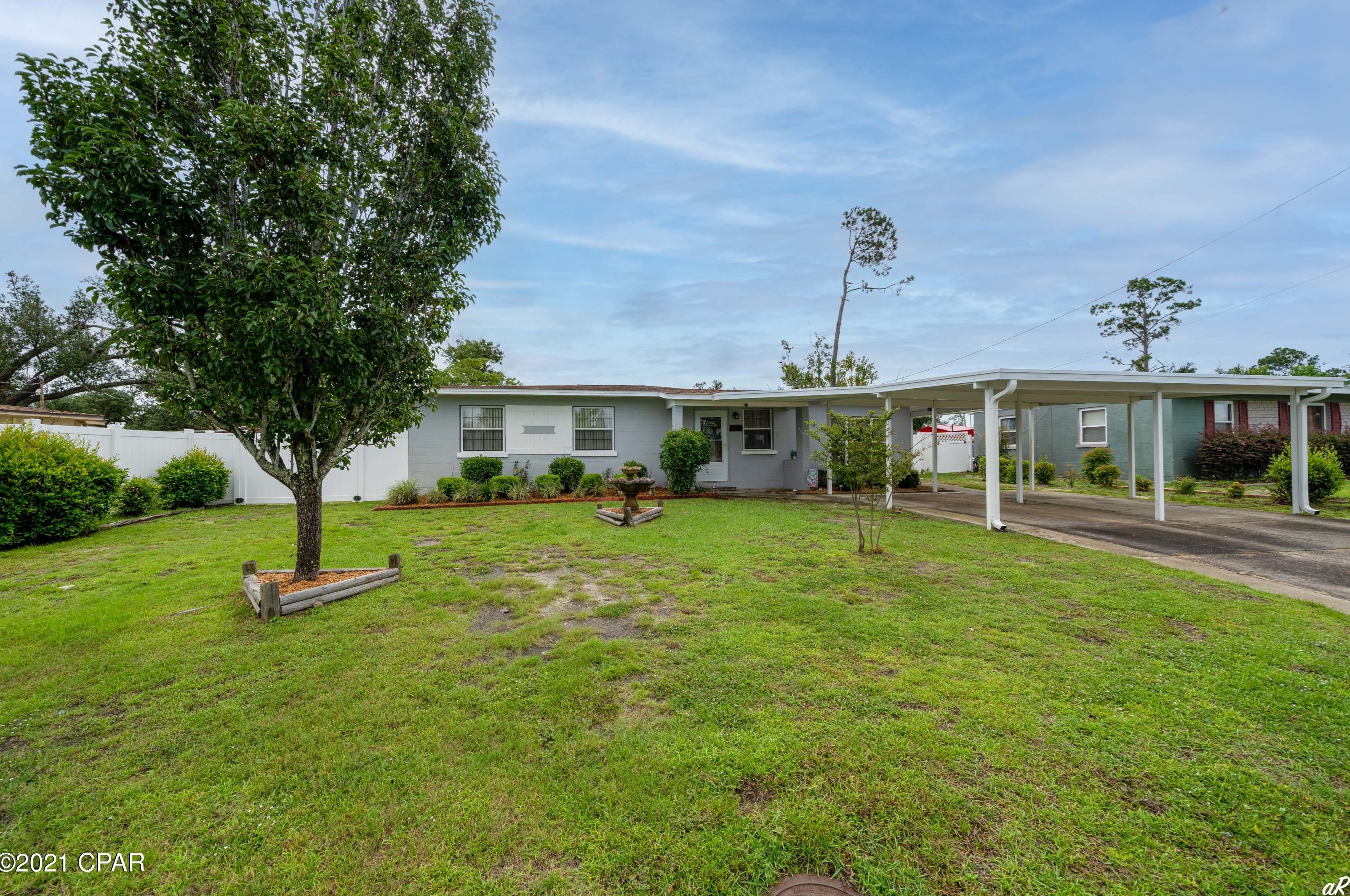2104 Norwood Dr, Panama City, FL 32405-4017
