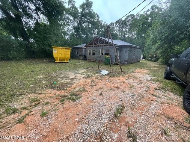 1105 E Chestnut Ave, Crestview, FL 32539