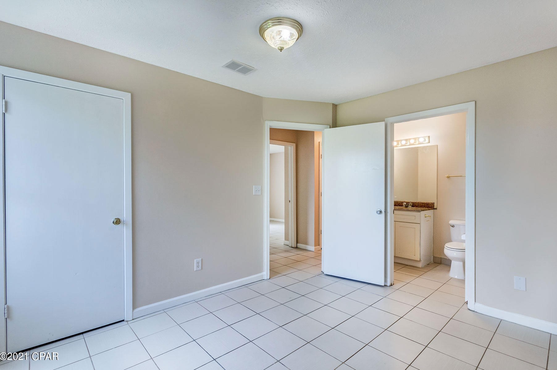 2712 Oak Hammock Dr, Panama City FL  32401-7108 exterior