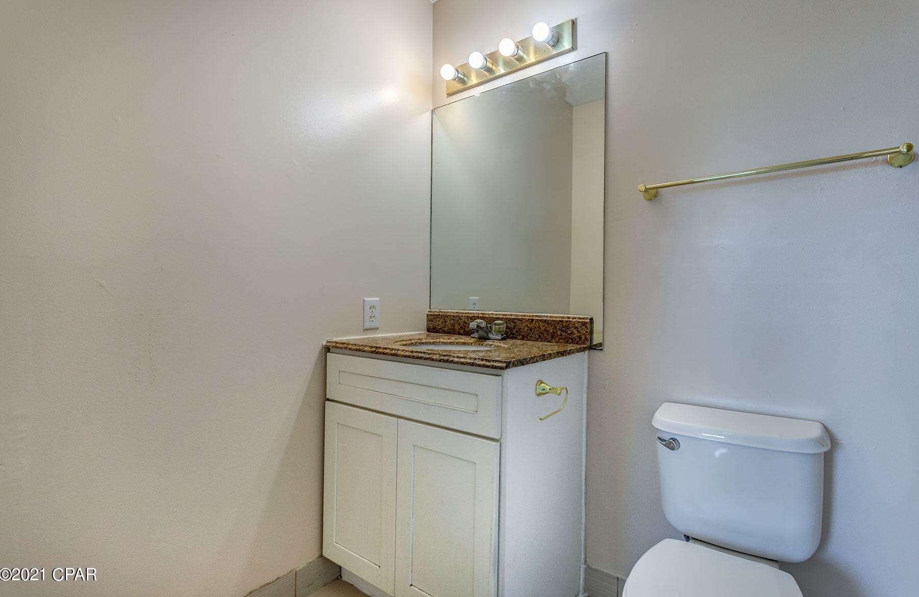 2712 Oak Hammock Dr, Panama City FL  32401-7108 exterior