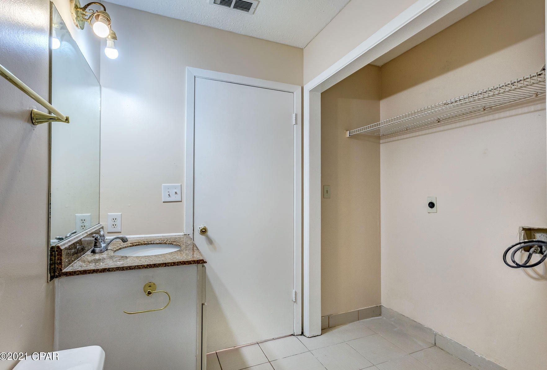 2712 Oak Hammock Dr, Panama City FL  32401-7108 exterior