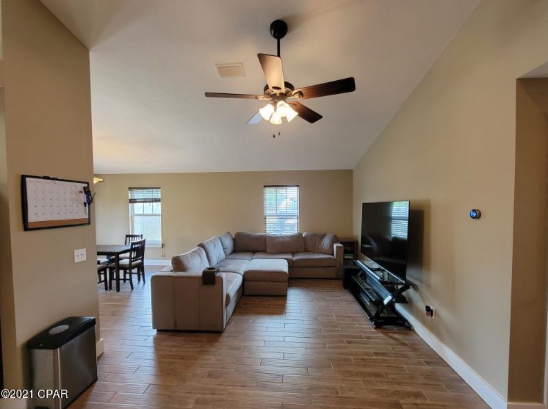 1030 Berthe Ave, Panama City, FL 32404-9606