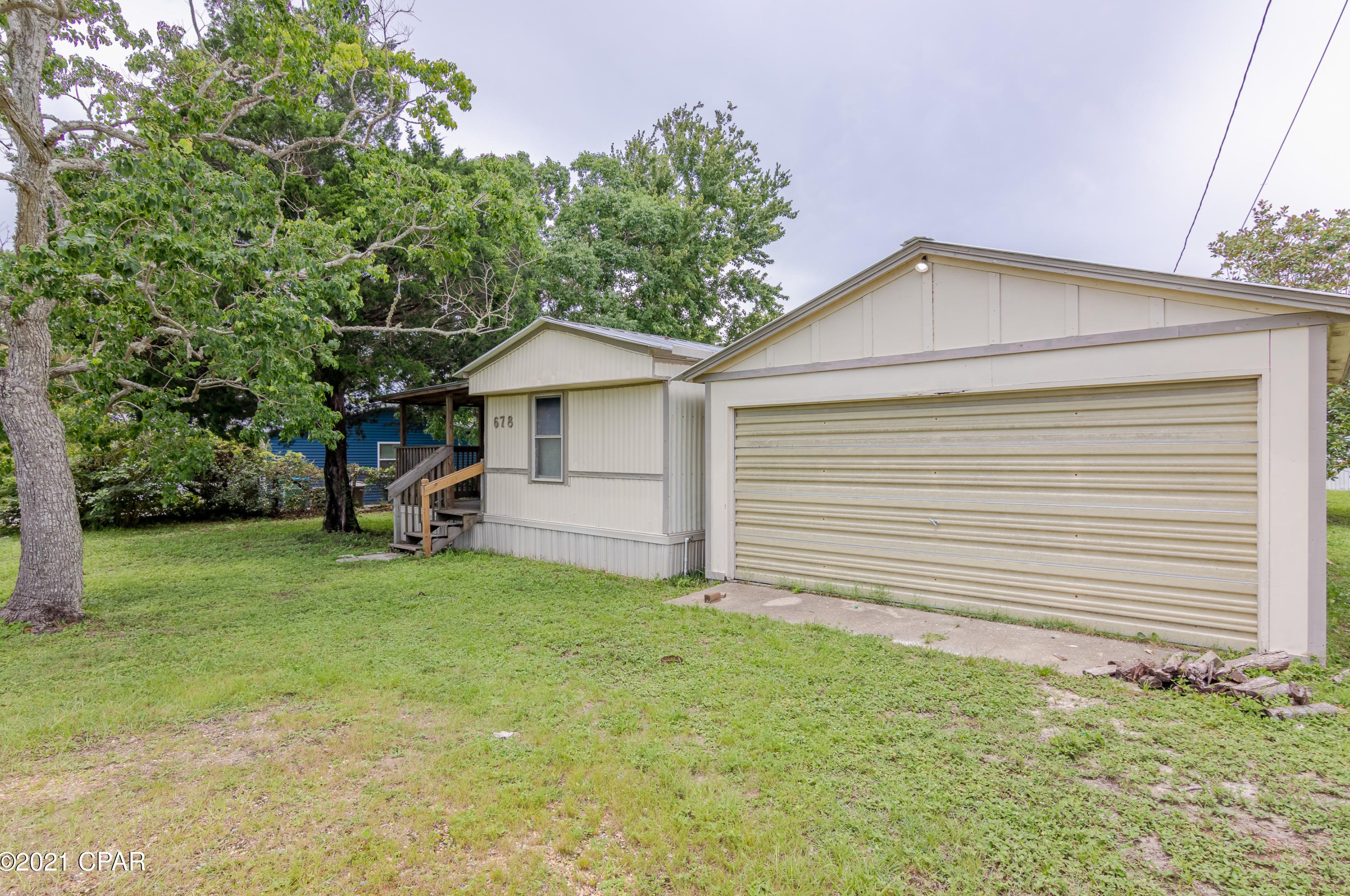 678 Malaga Pl, Panama City, FL 32413-3935