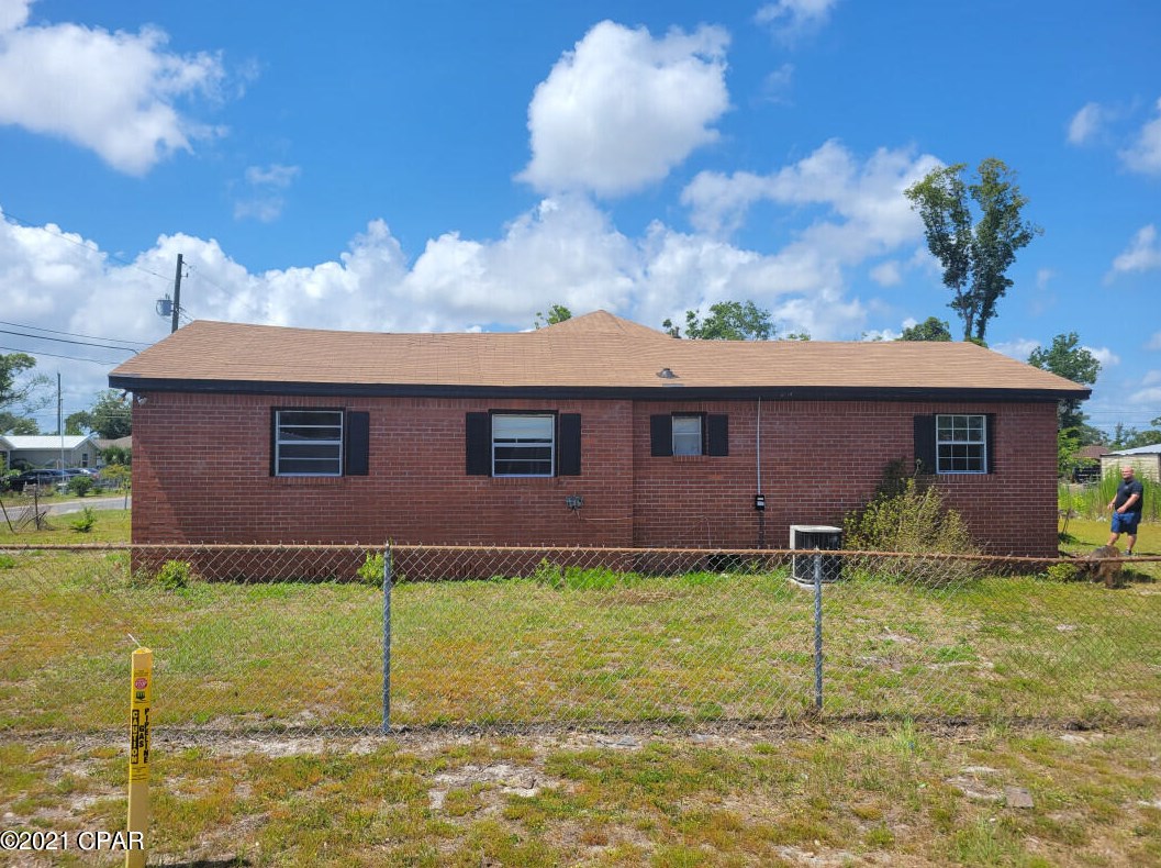 802 College Ave, Panama City FL  32401-4642 exterior
